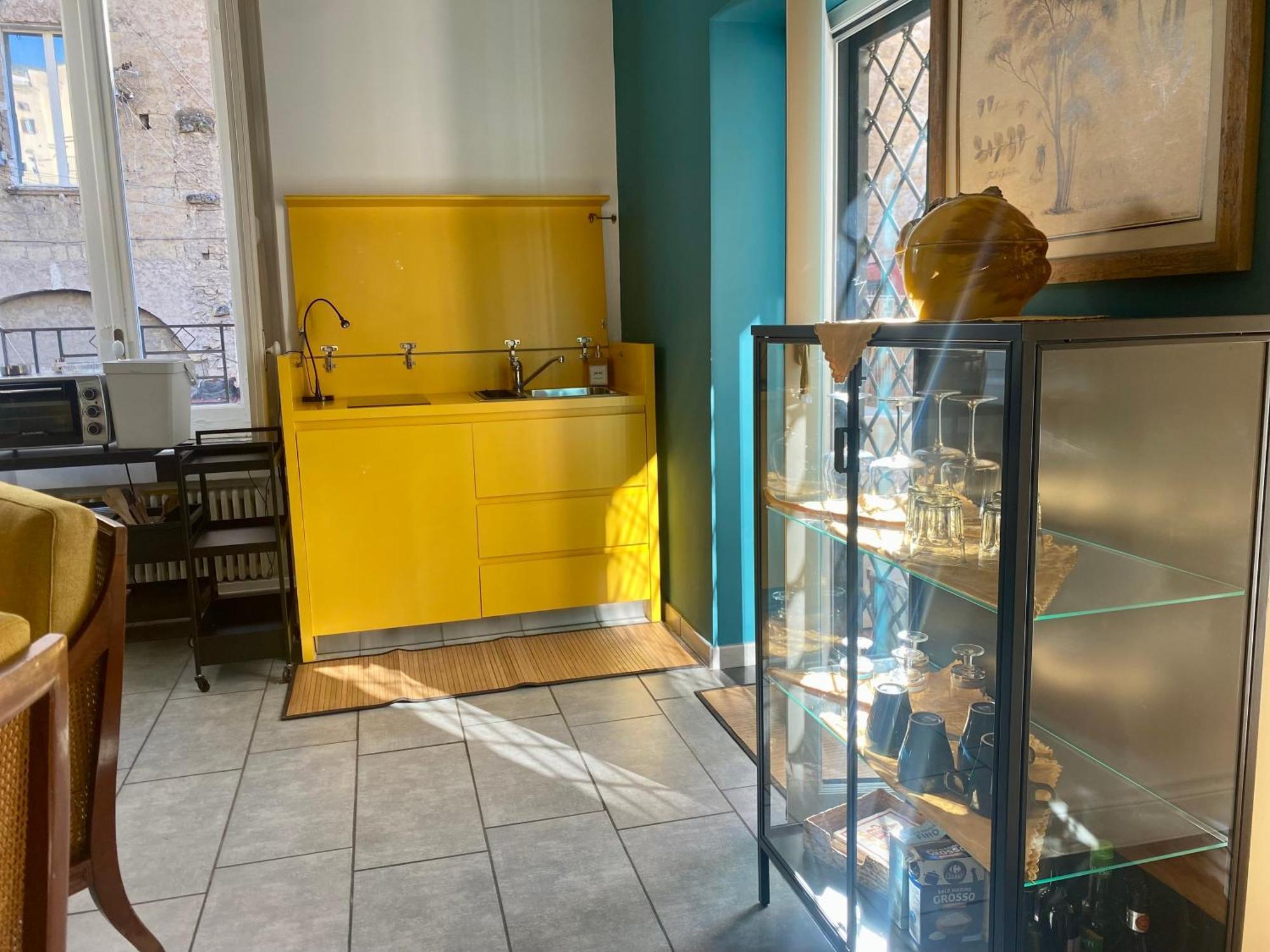 Apartment The Nest, Nel Cuore Di Chiaia
