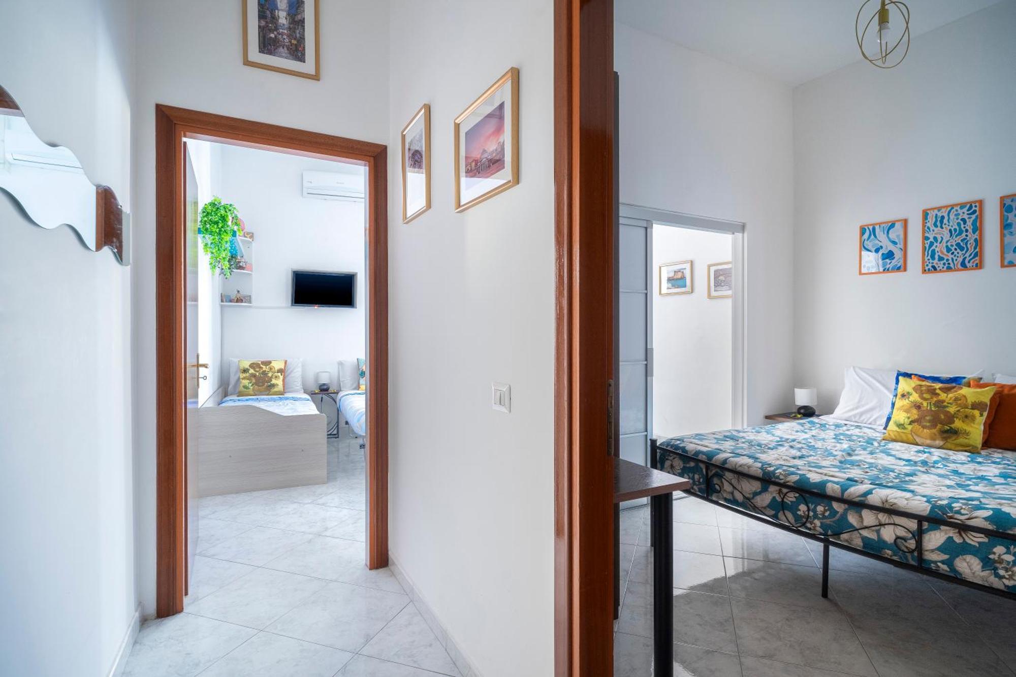 Ecce Your Apartment *