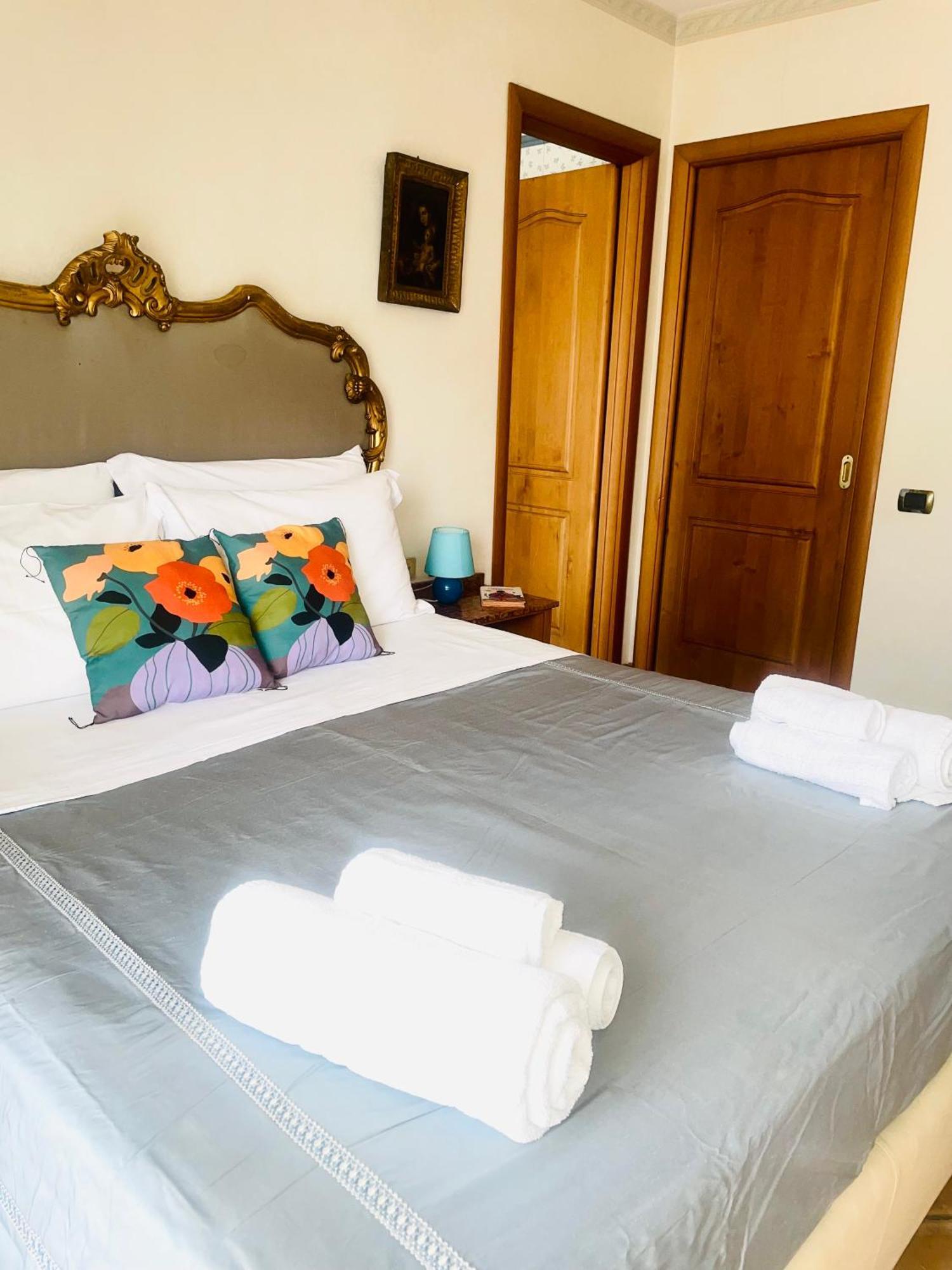 Bed & Breakfast La Casa Di Erica Naples