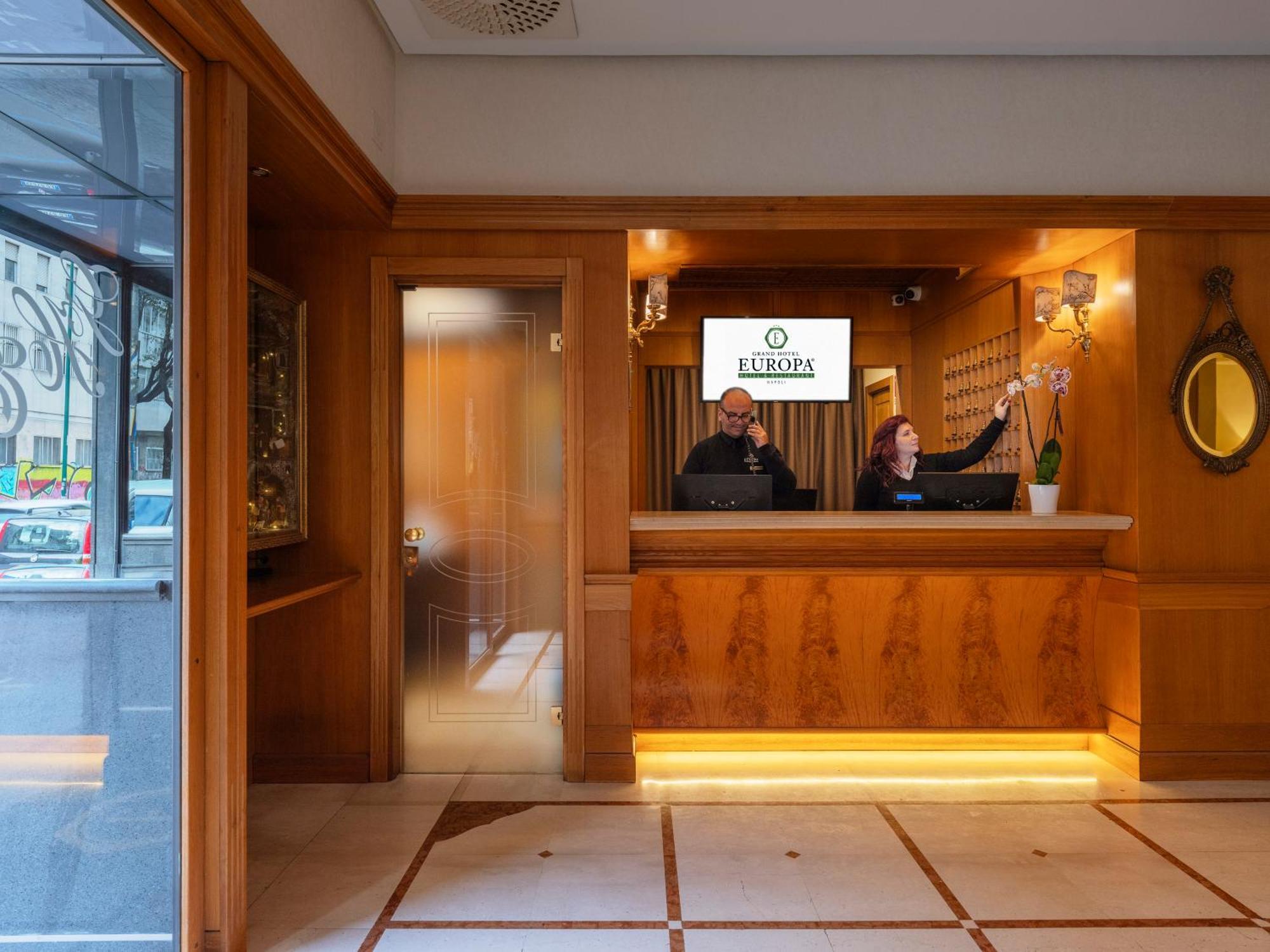 Grand Europa & Restaurant 3*