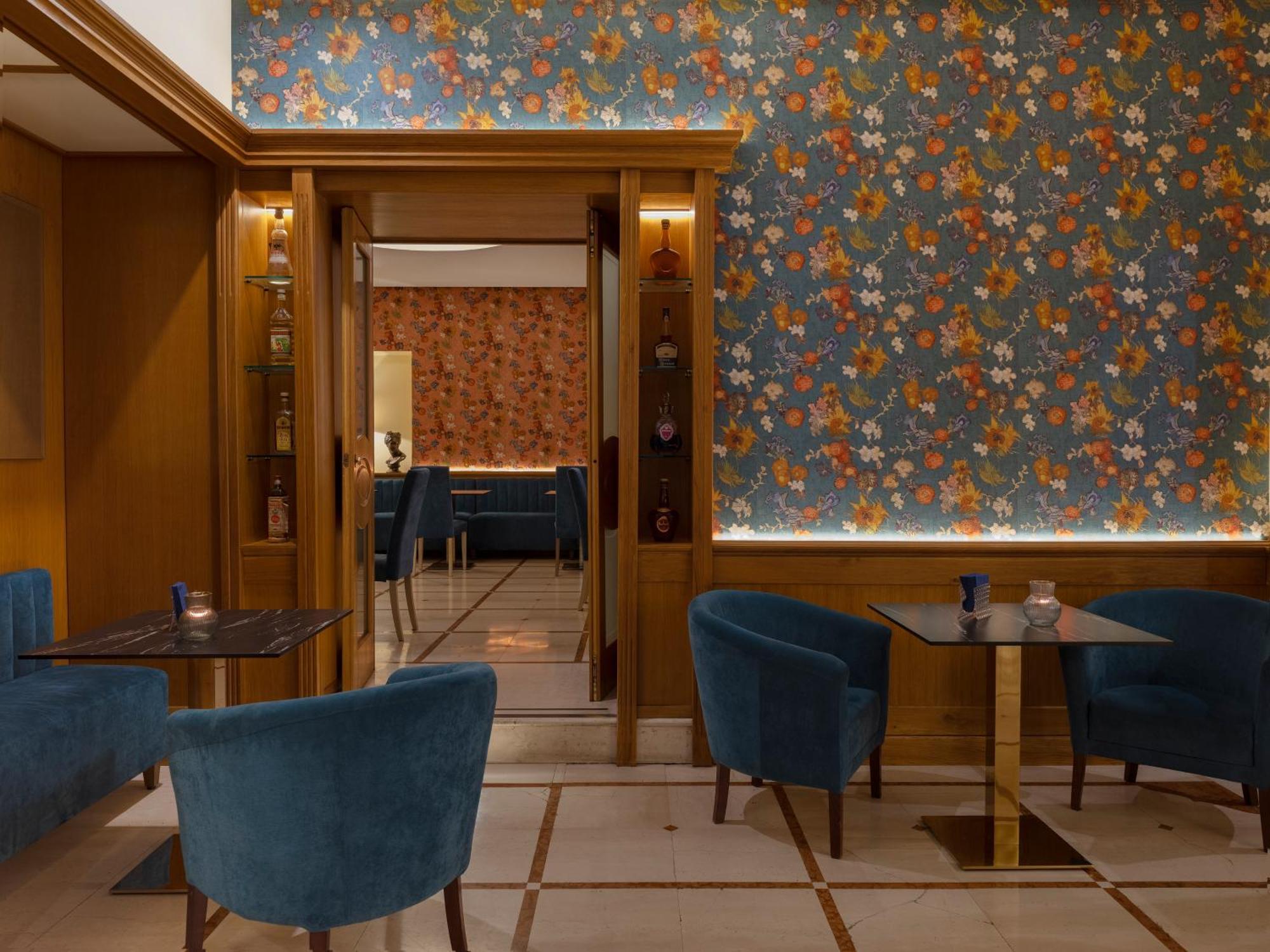 Grand Europa & Restaurant Hotel 3*