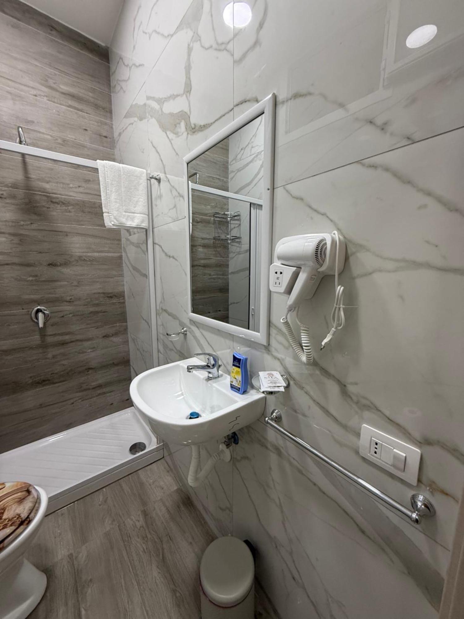 Valentino Suites&terrace Apartment *