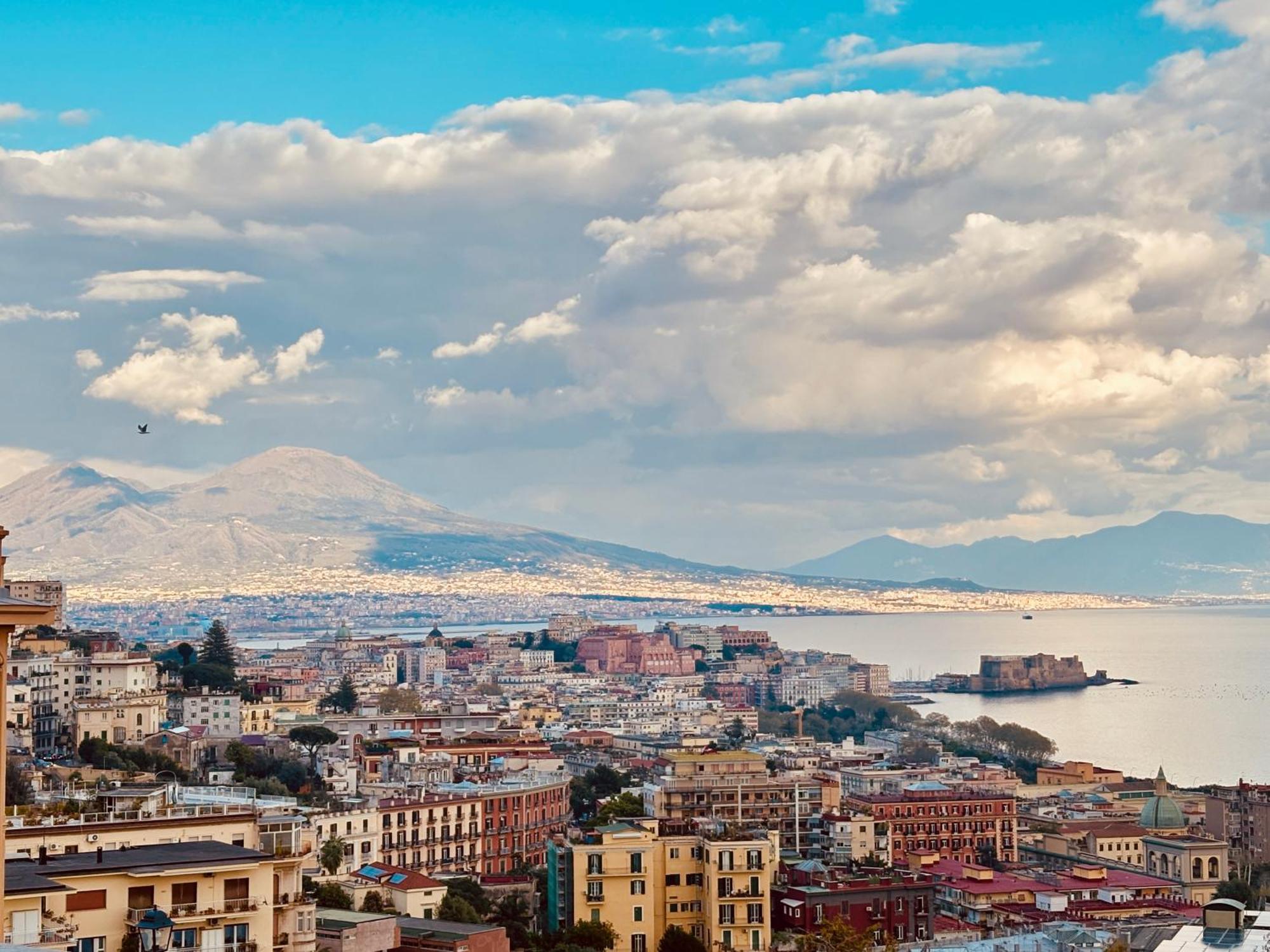 Voglia 'e Turna * Naples