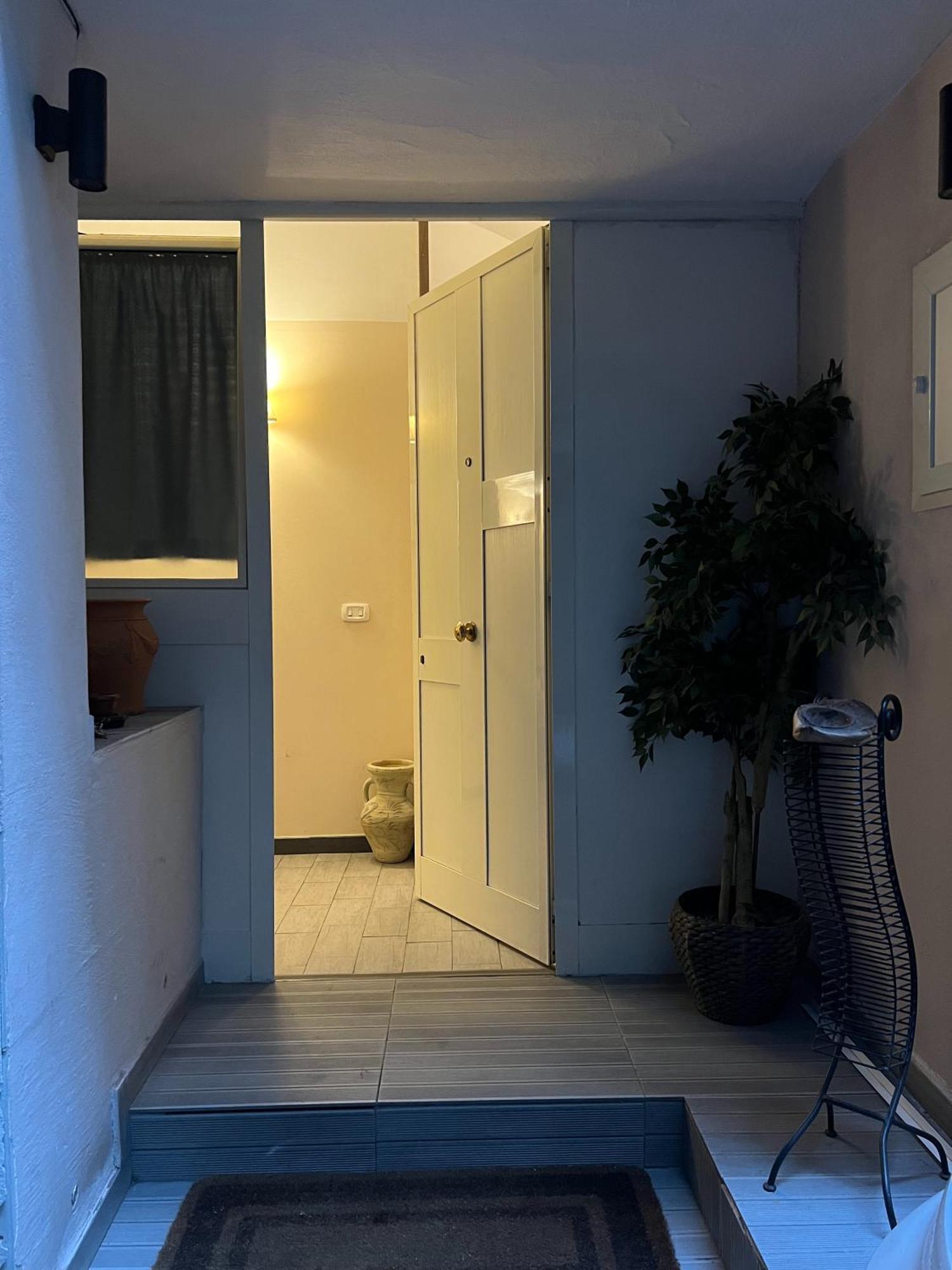 Bed & Breakfast La Dimora Di Nettuno 3*