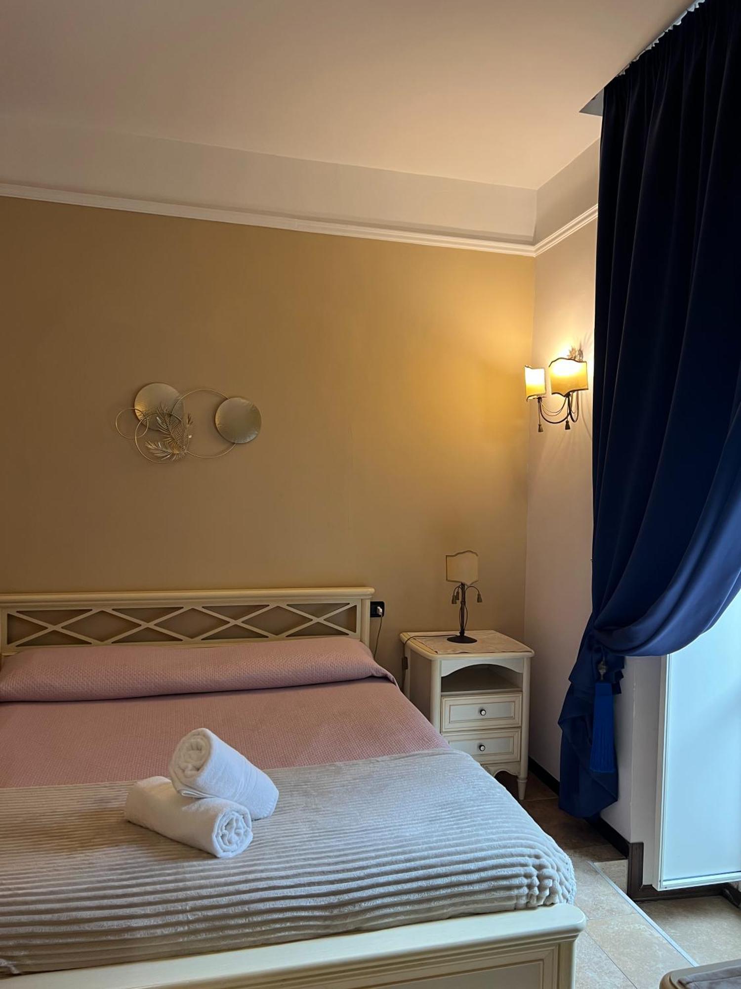 La Dimora Di Nettuno Bed & Breakfast 3*