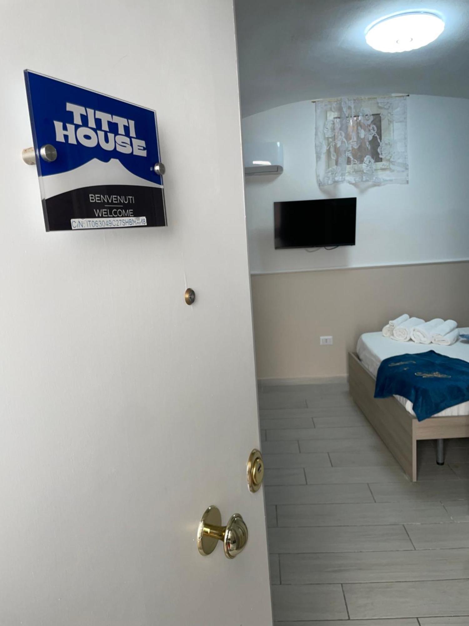 Holiday home Titti House Naples