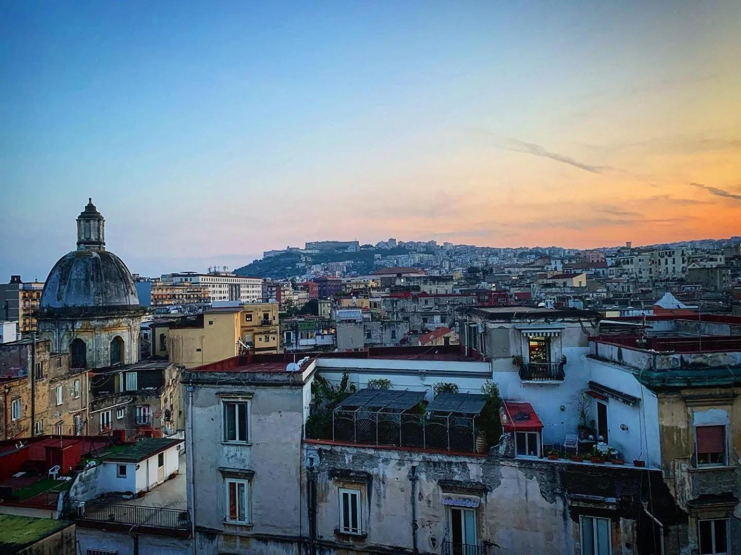 Tarumbo 2* Naples