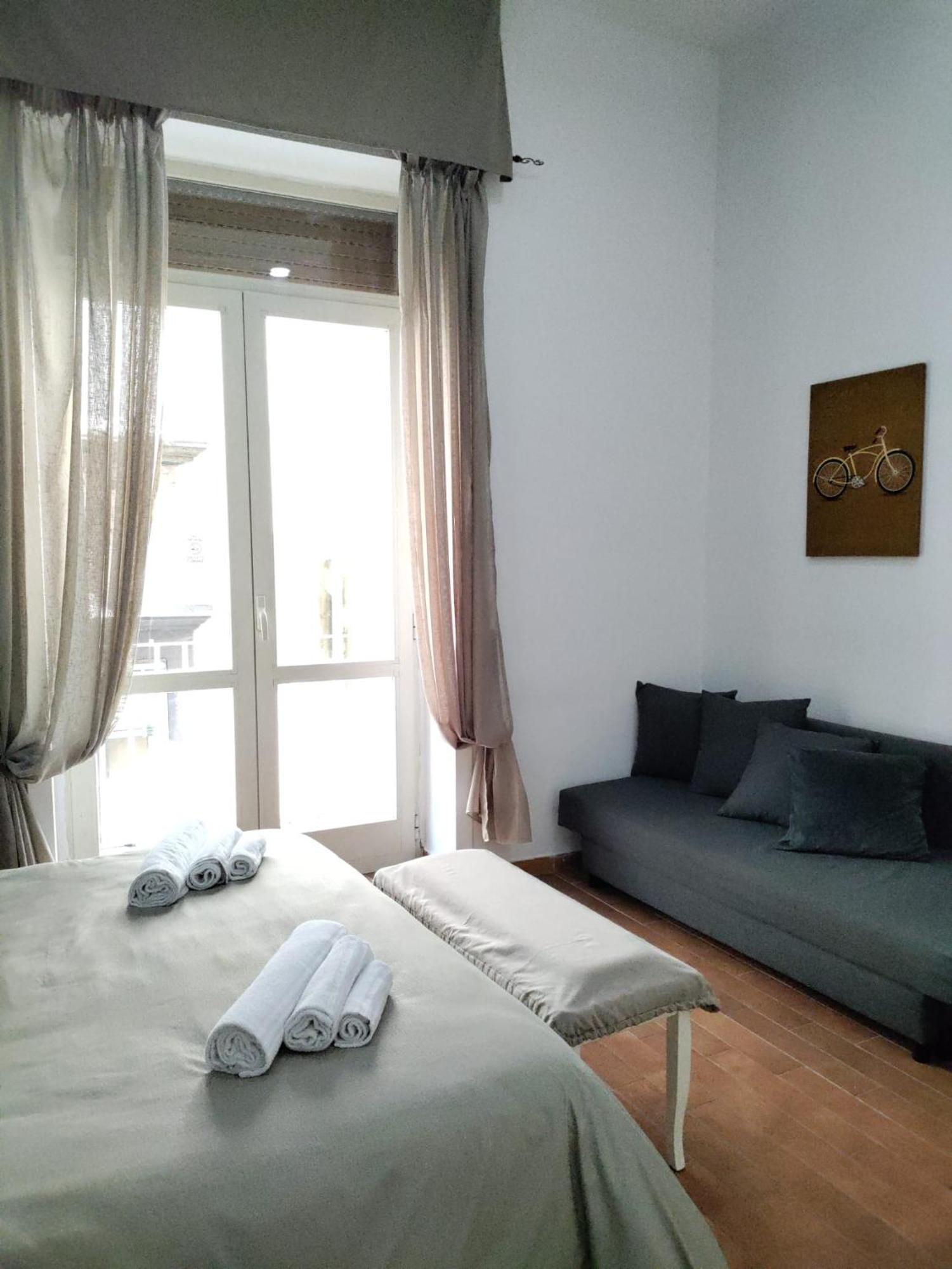 Bed & Breakfast Queen 20 Luxury Duomo Naples