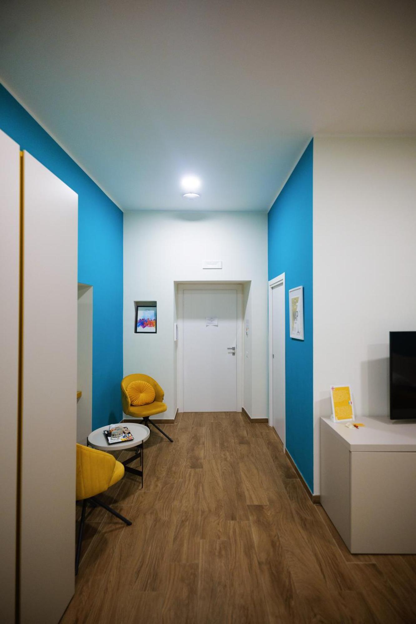 Terminal 1 Apartment
