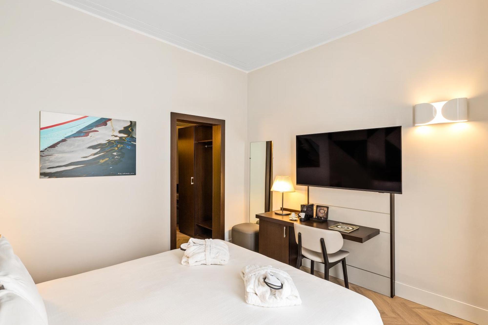 Mercure Centro Angioino Naples