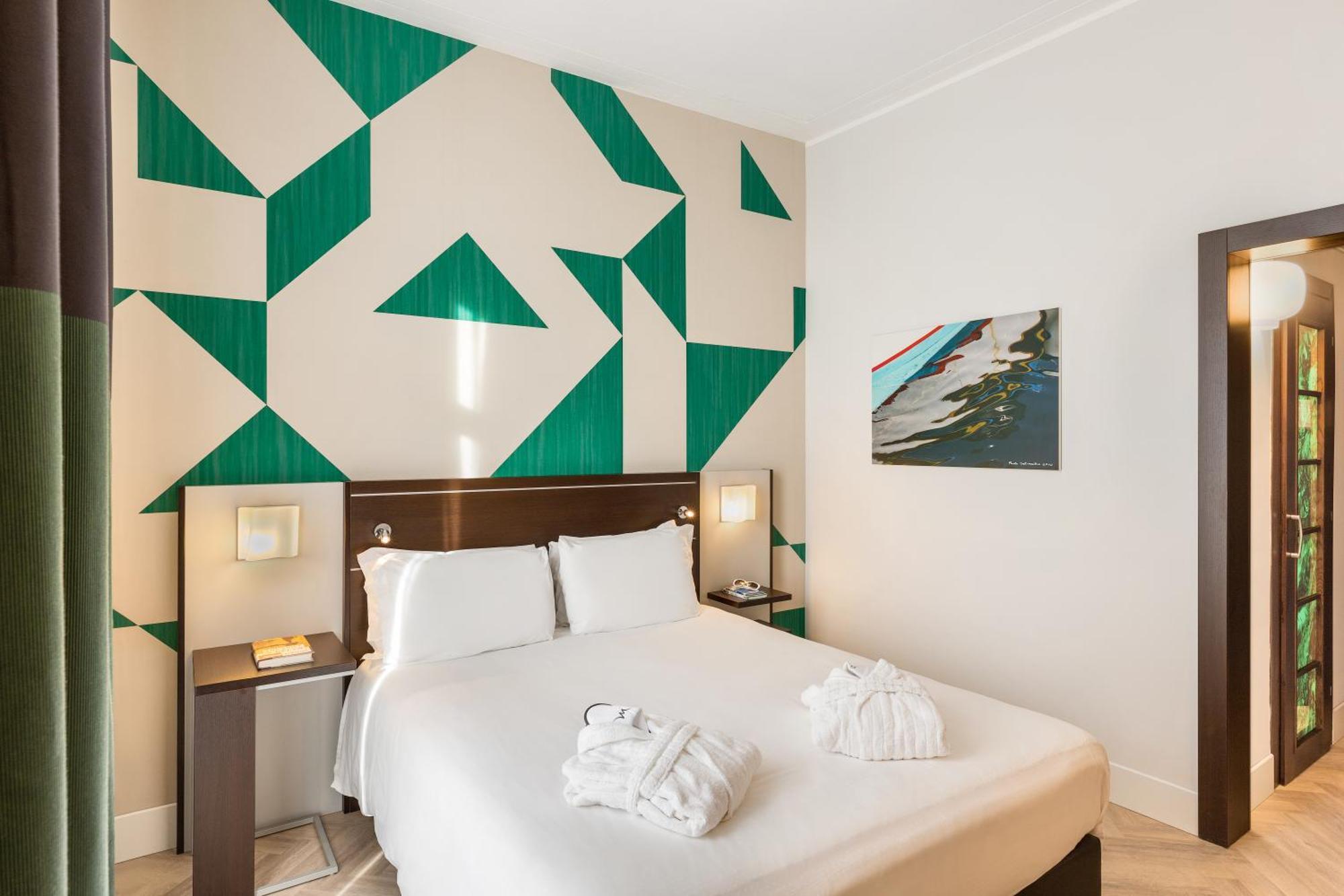 Mercure Centro Angioino Hotel