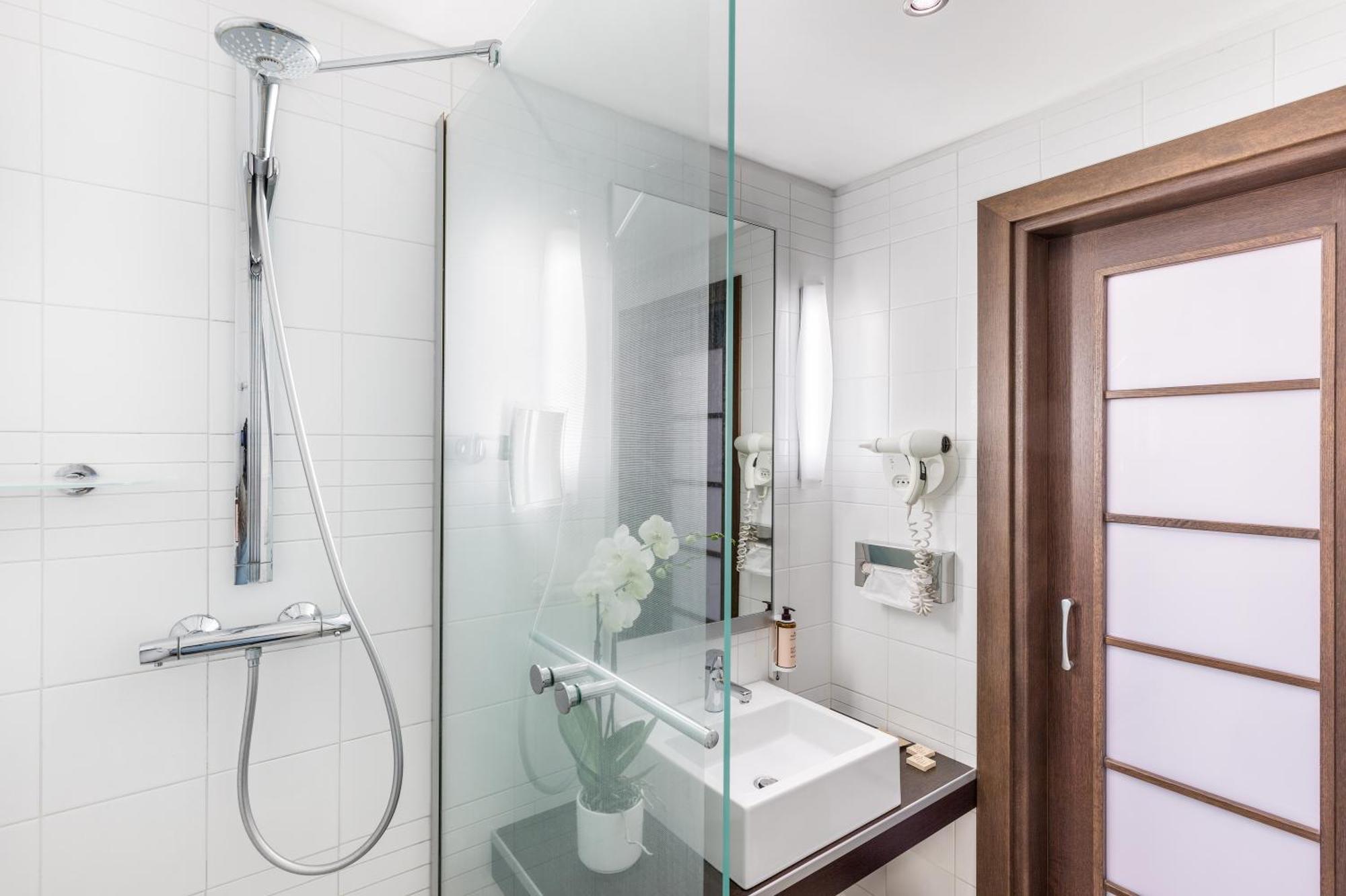 Mercure Centro Angioino 4* Naples