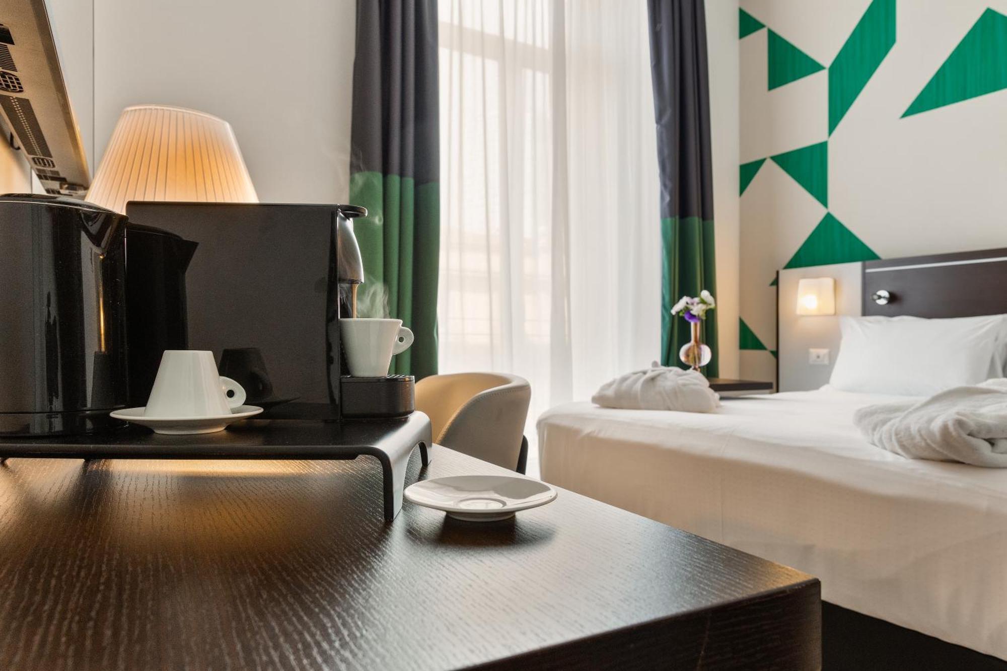 Hotel Mercure Centro Angioino