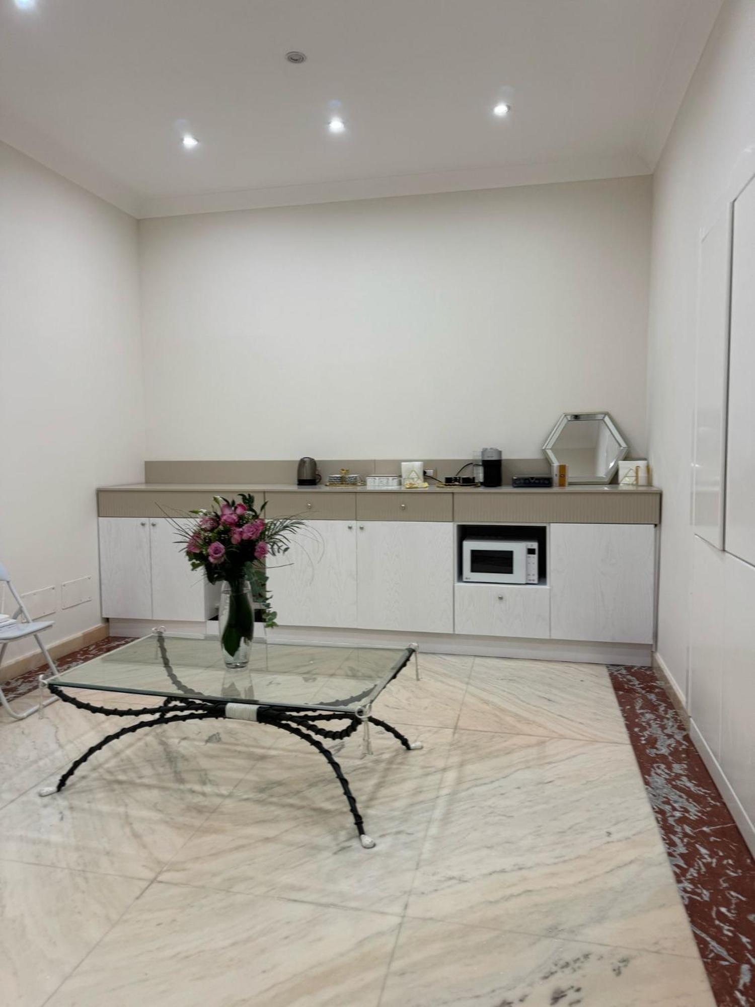 Bernini House Guest house Naples
