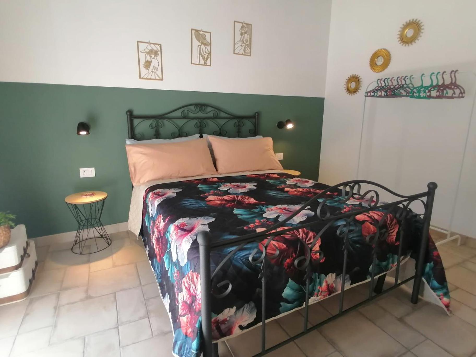 Il Vicoletto Sul Castello Naples