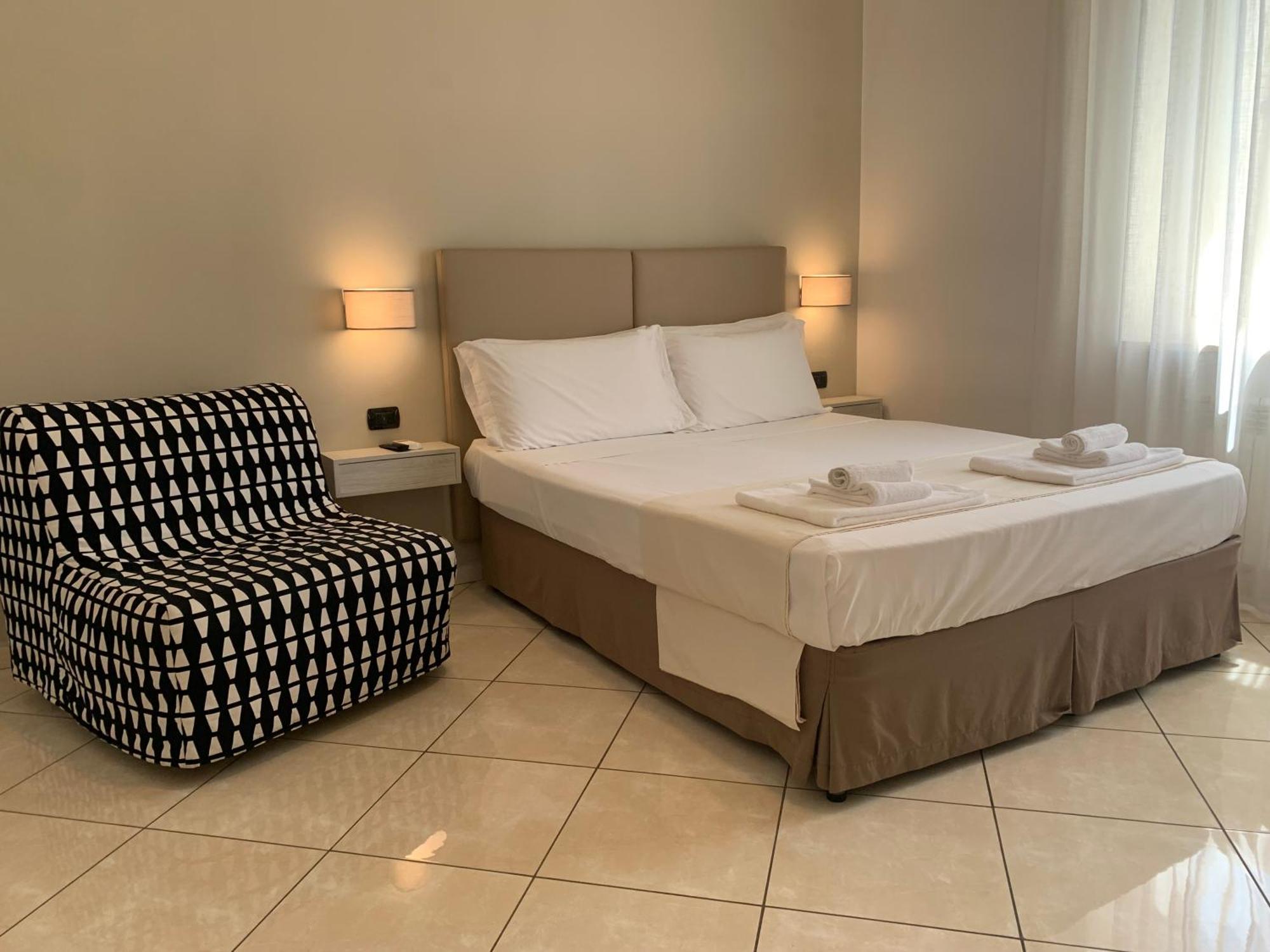 Tuanis Guest house 2*