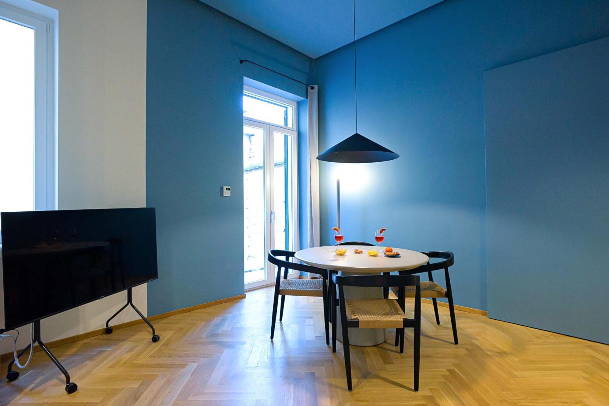 Apartment Real Passeggio - Dimore Partenopee Naples