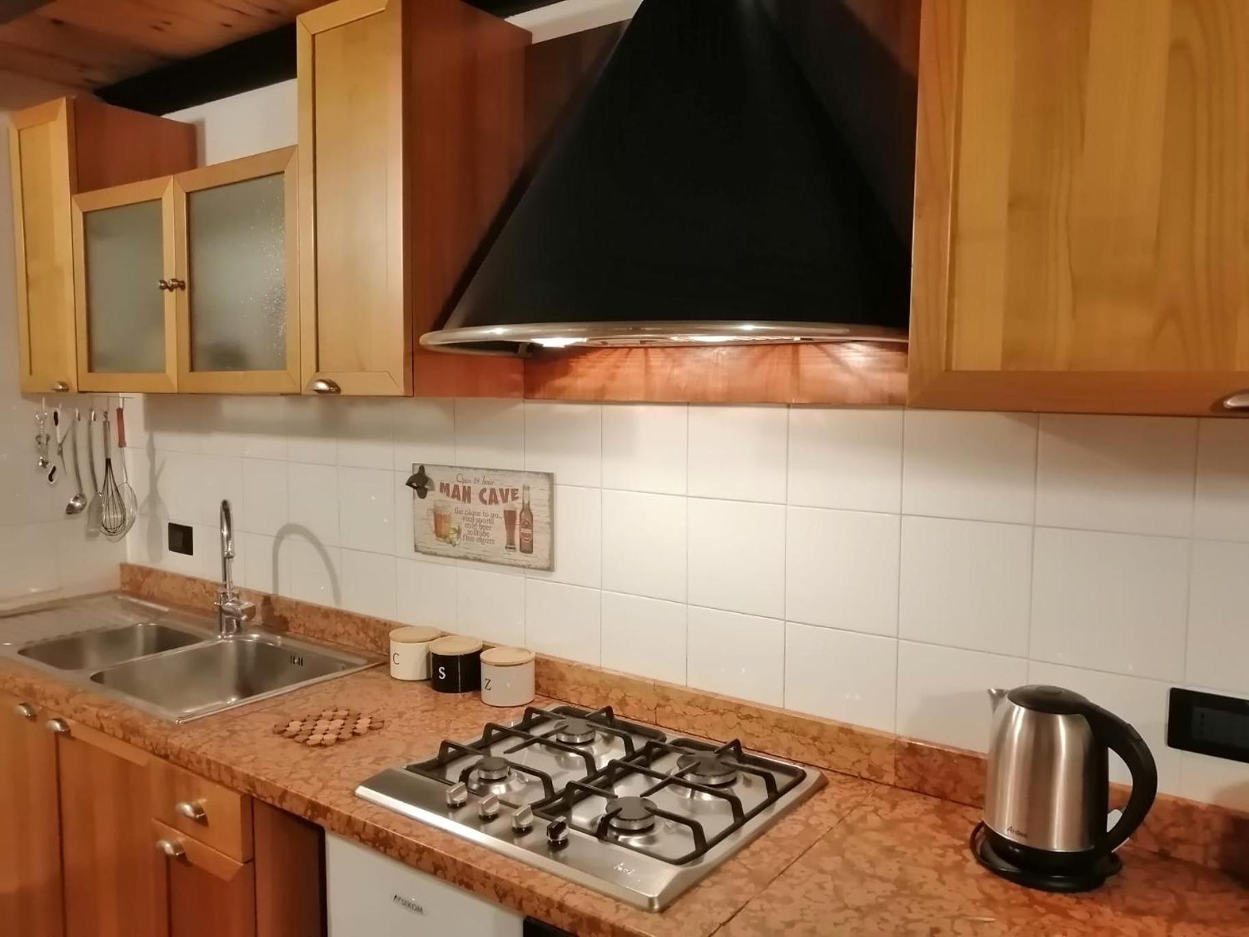 Apartment E' Zarellare 2.0