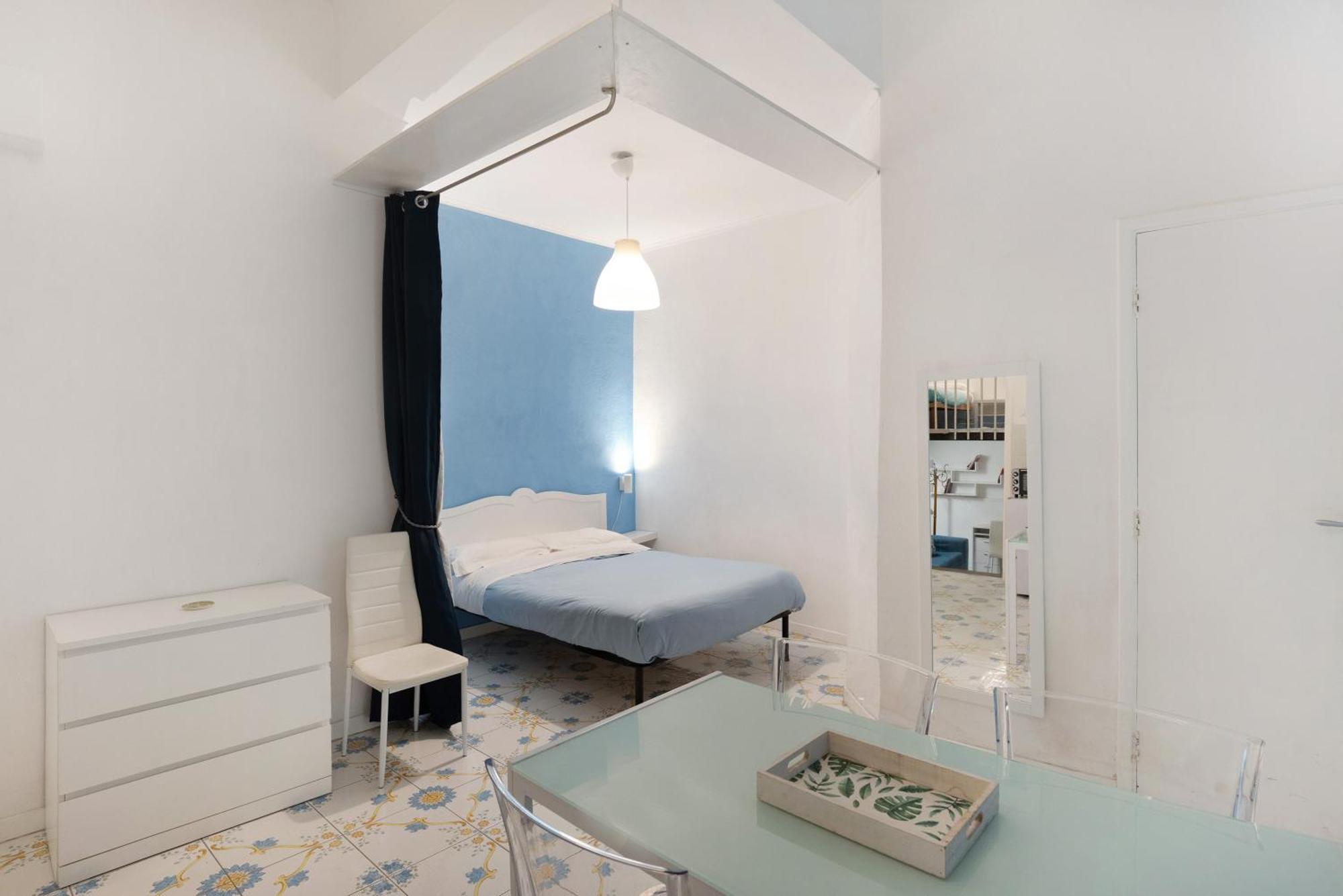 Apartment Casa Confortevole In Centro Storico Naples
