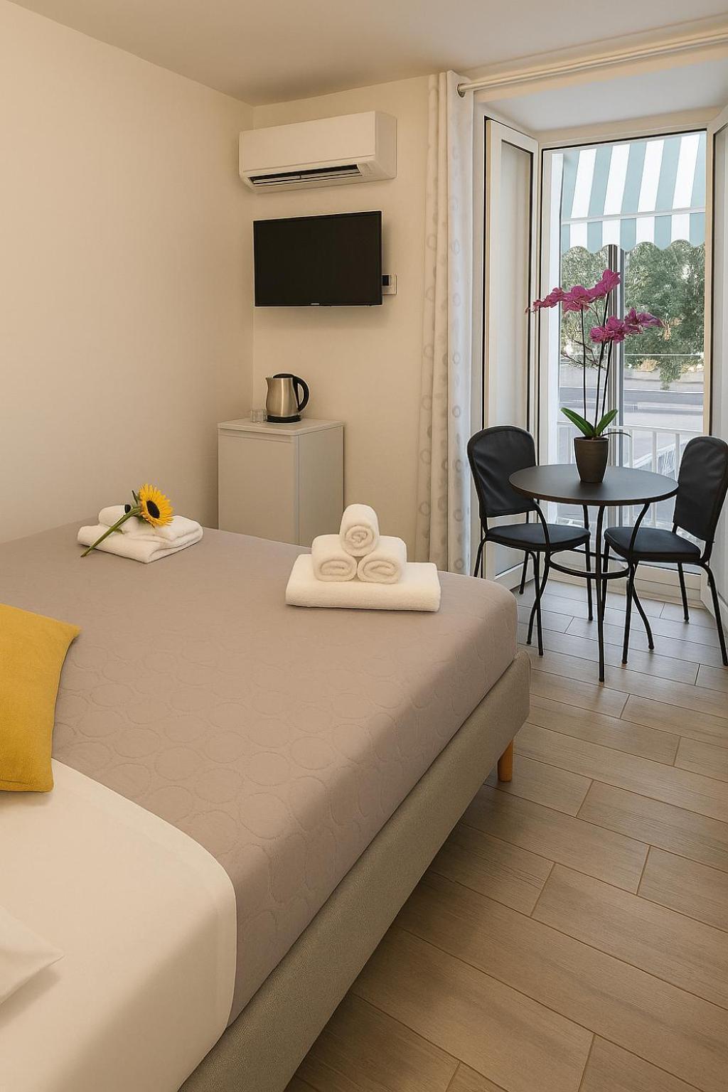 Guest house Vibes 4*