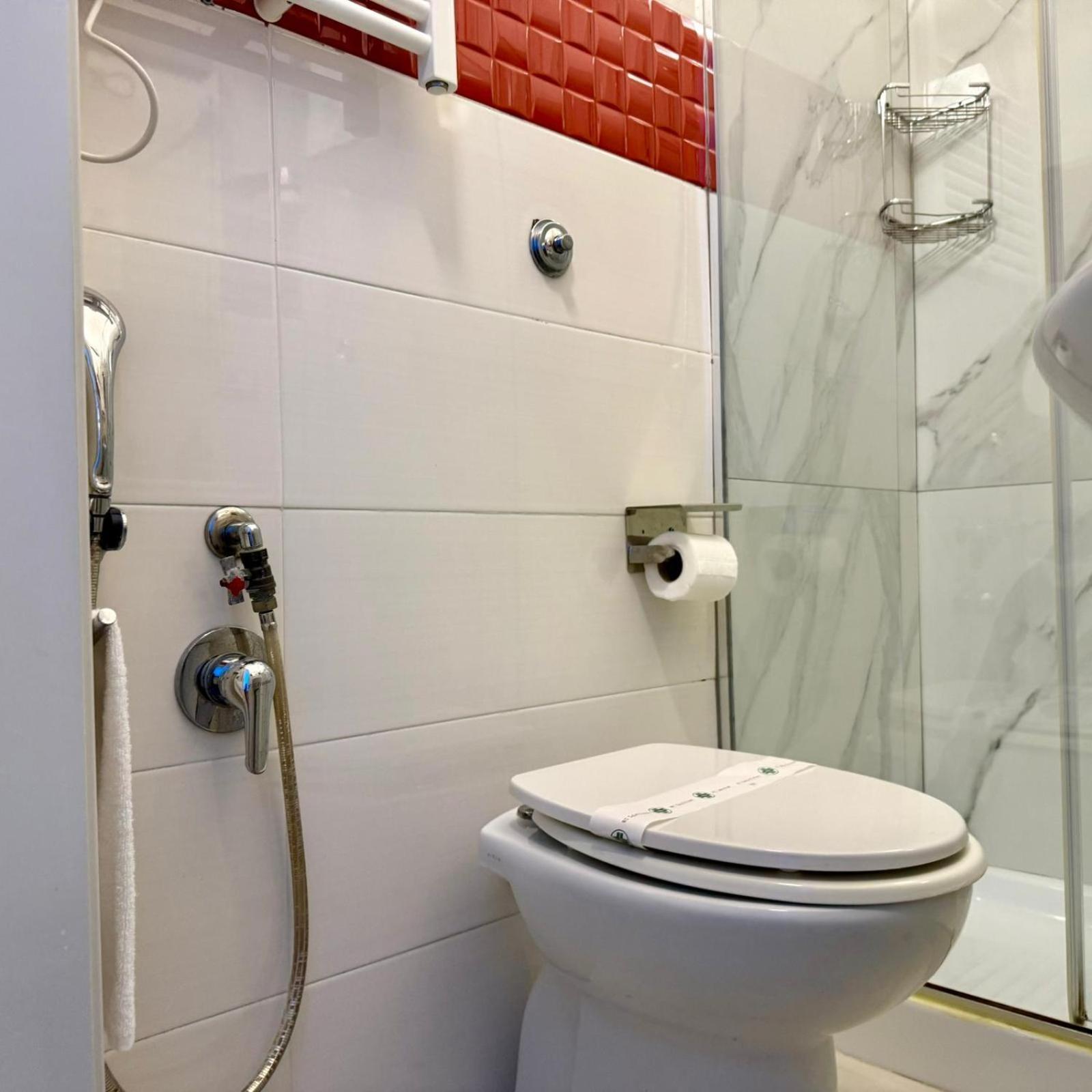 Chiaia Guest house 2*