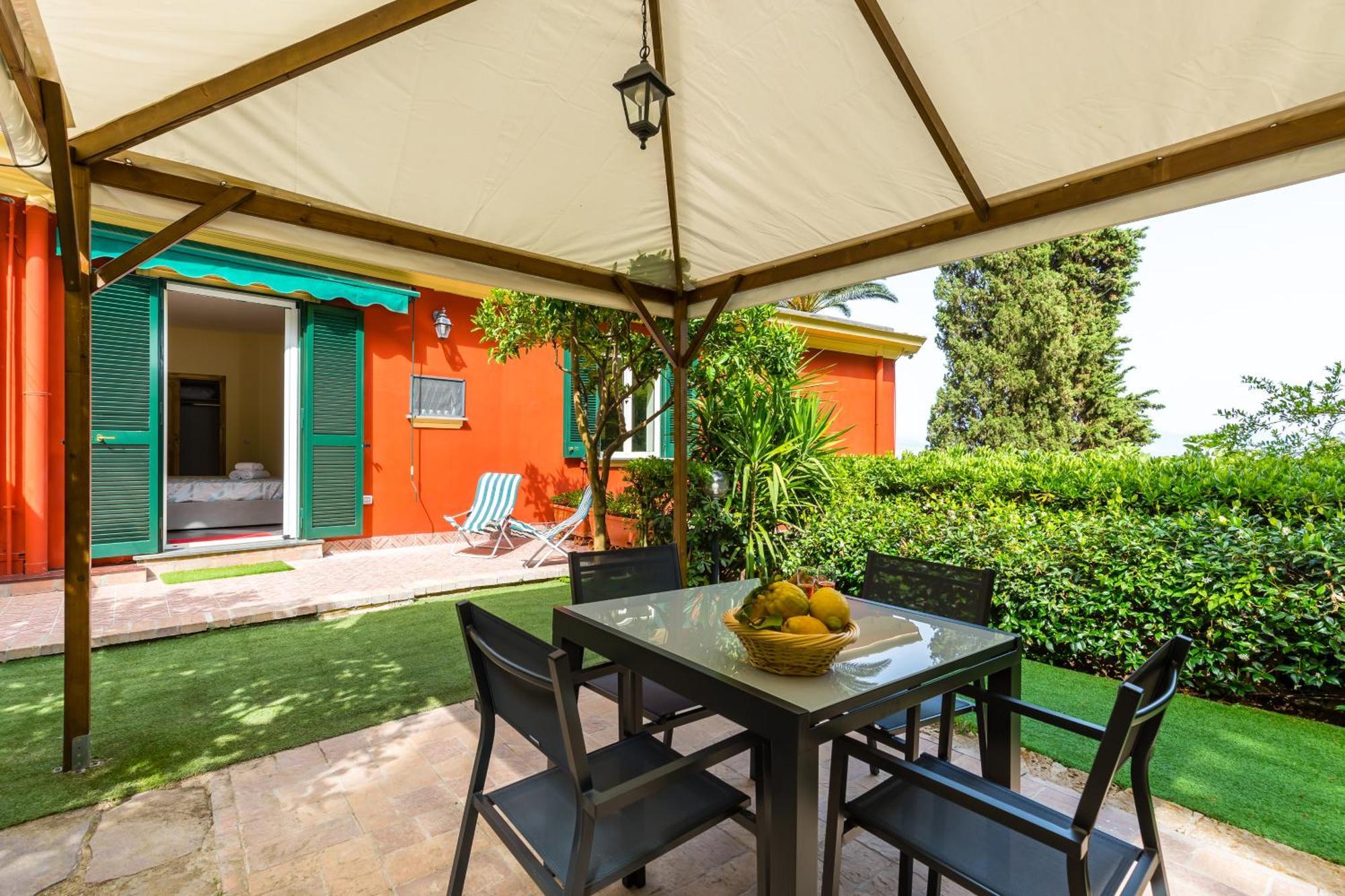 Dolcevita With Parking By Napoliapartments Apartment