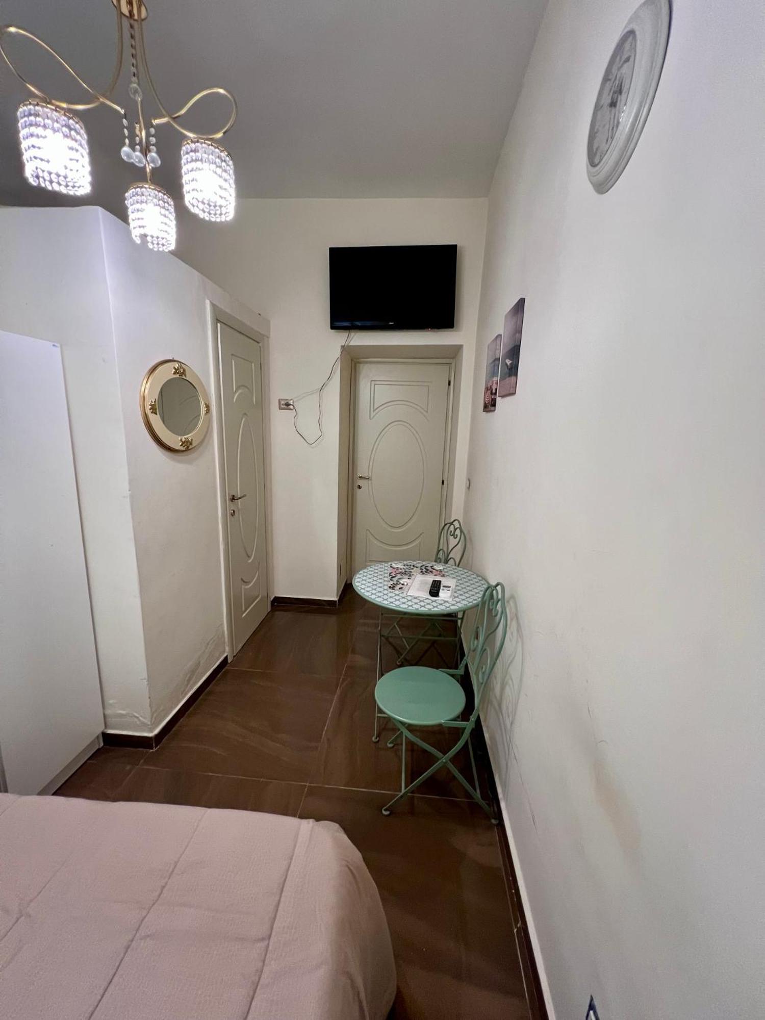 Mariafrancesca Homestay Naples