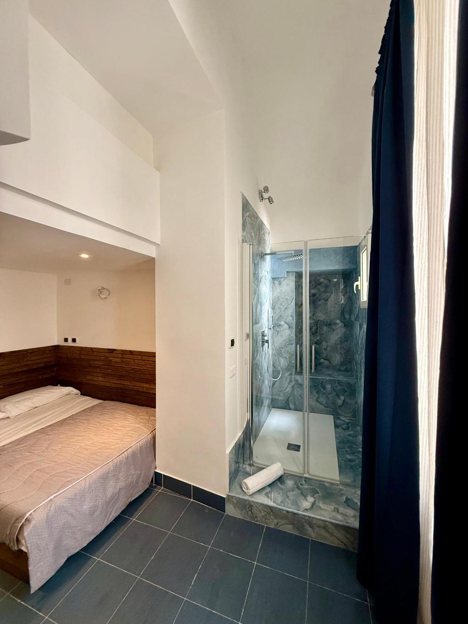 Holiday Houses Napoli Apartment Naples