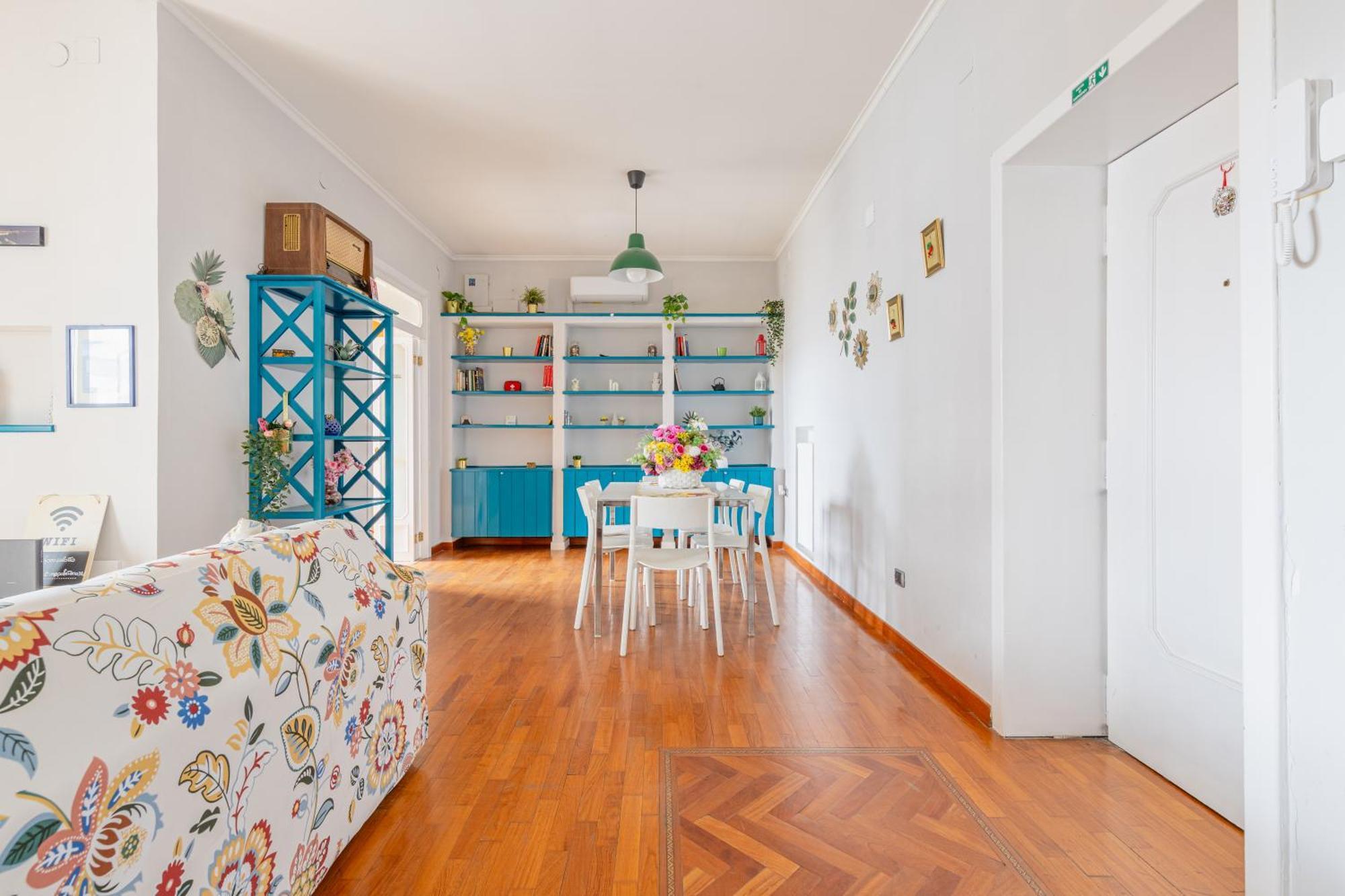 Apartment Salotto Napoletano 381 Naples