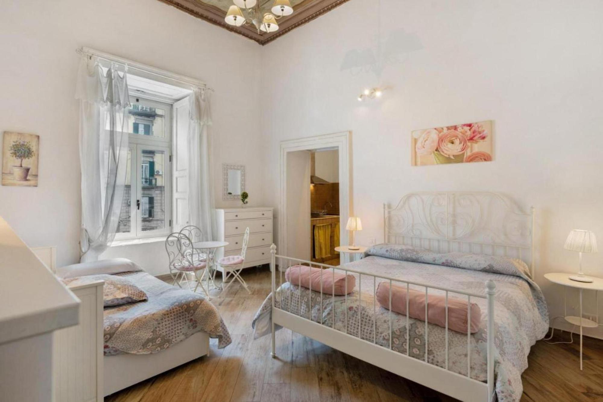 Maison La Mitra - Dimore Partenopee Bed & Breakfast