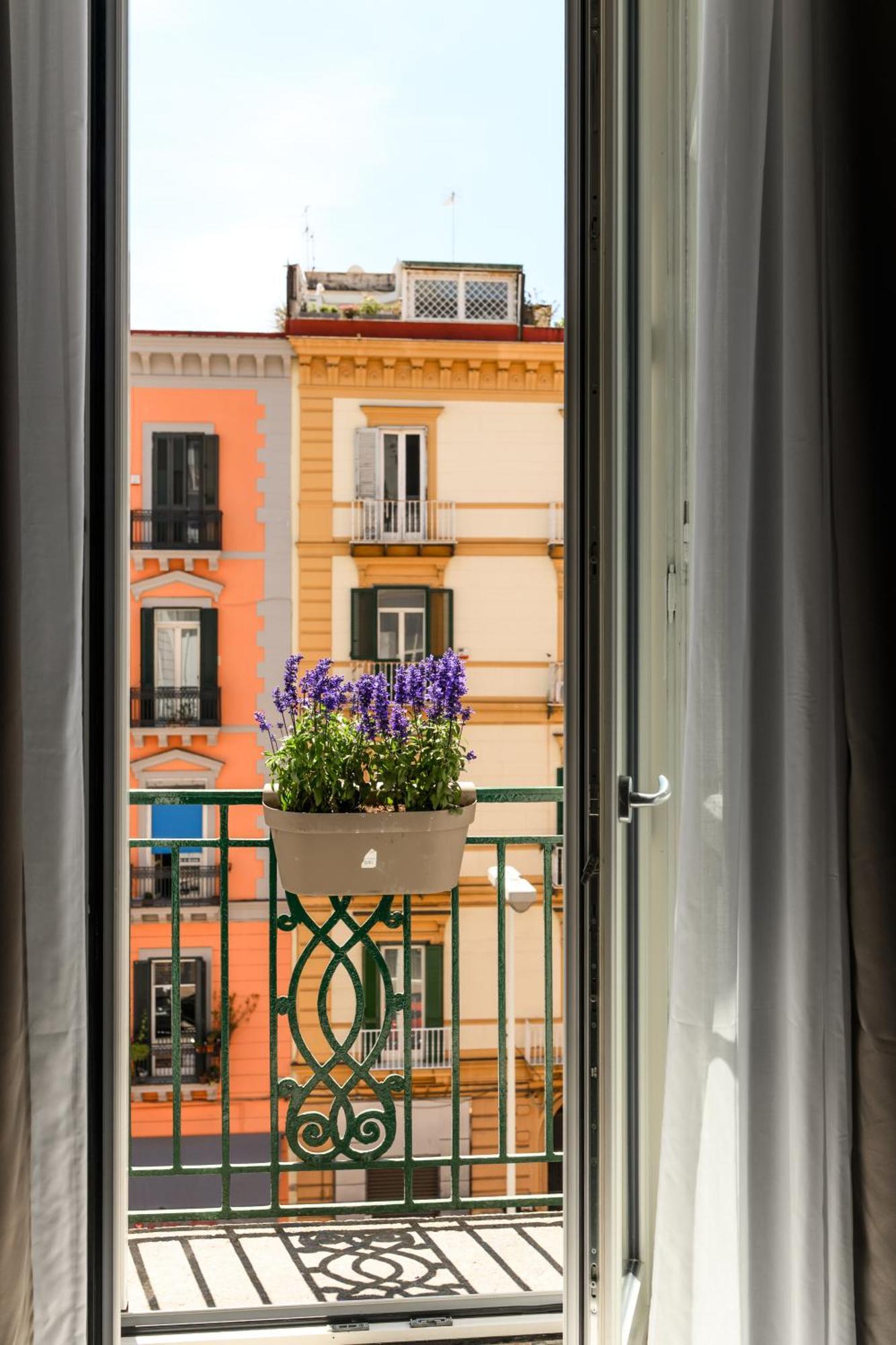 B1flat Mergellina - * Naples