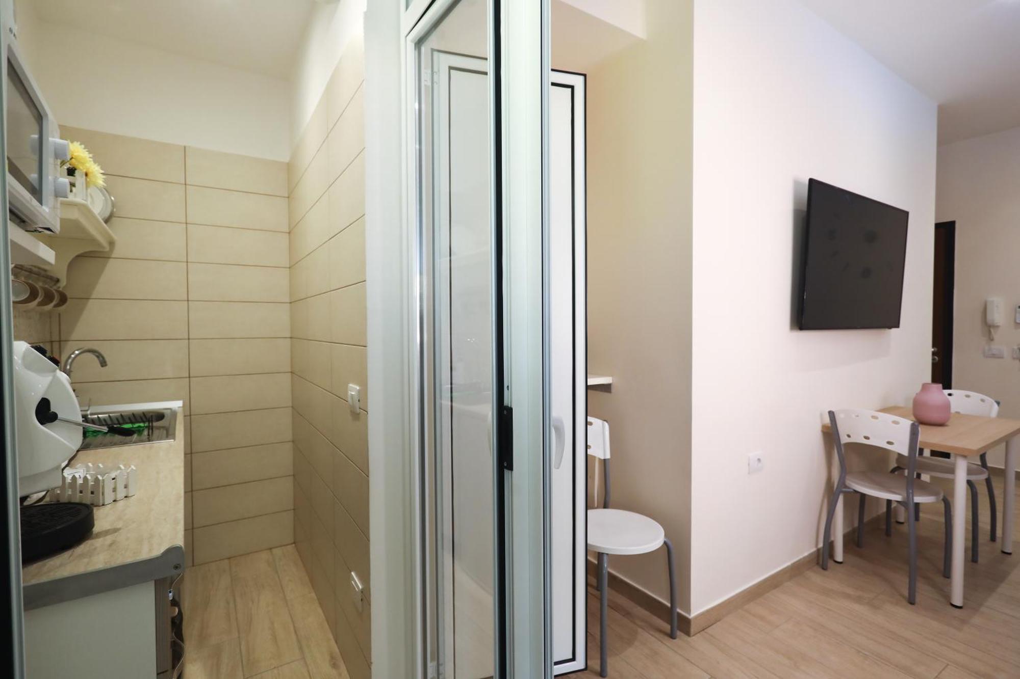 Milu Holiday House Napoli Capodichino Aereoporto *