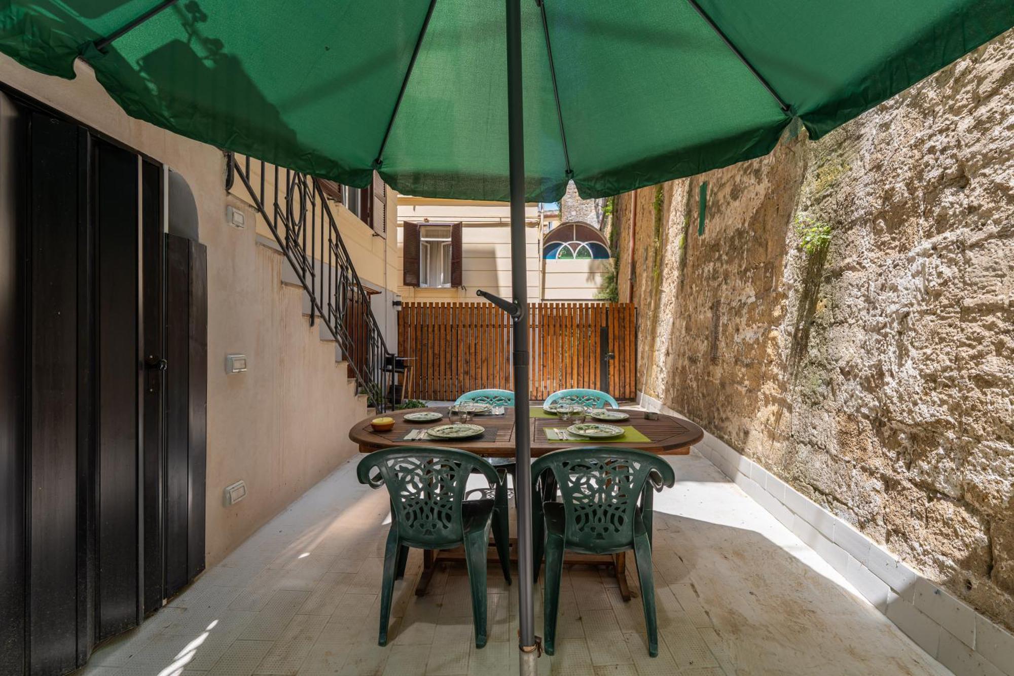 Maison Sanfelice Apartment *