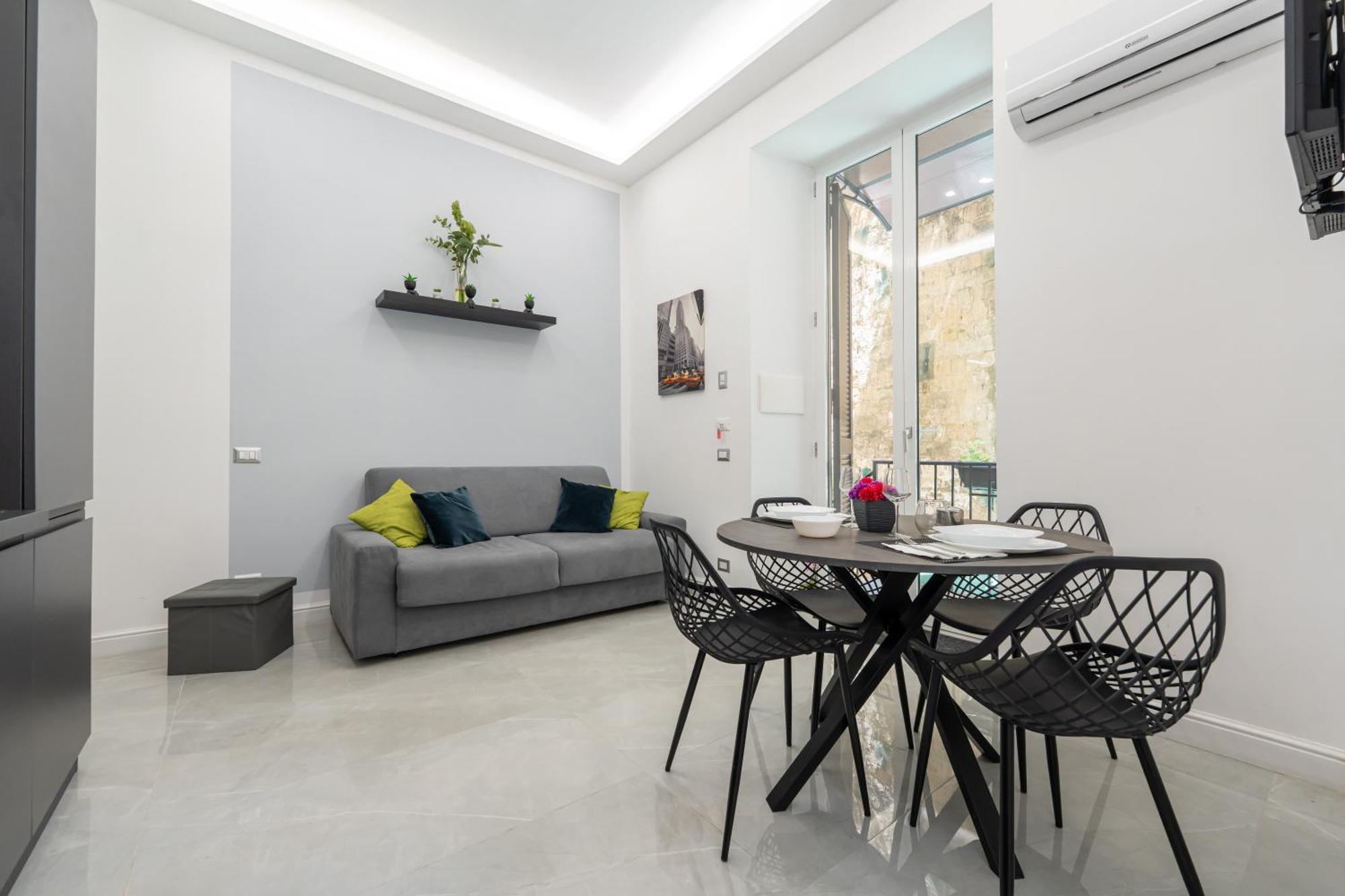 Maison Sanfelice Apartment Naples