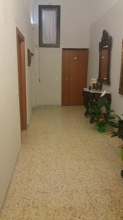 Rochel Naples