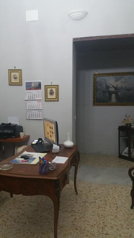Rochel Naples