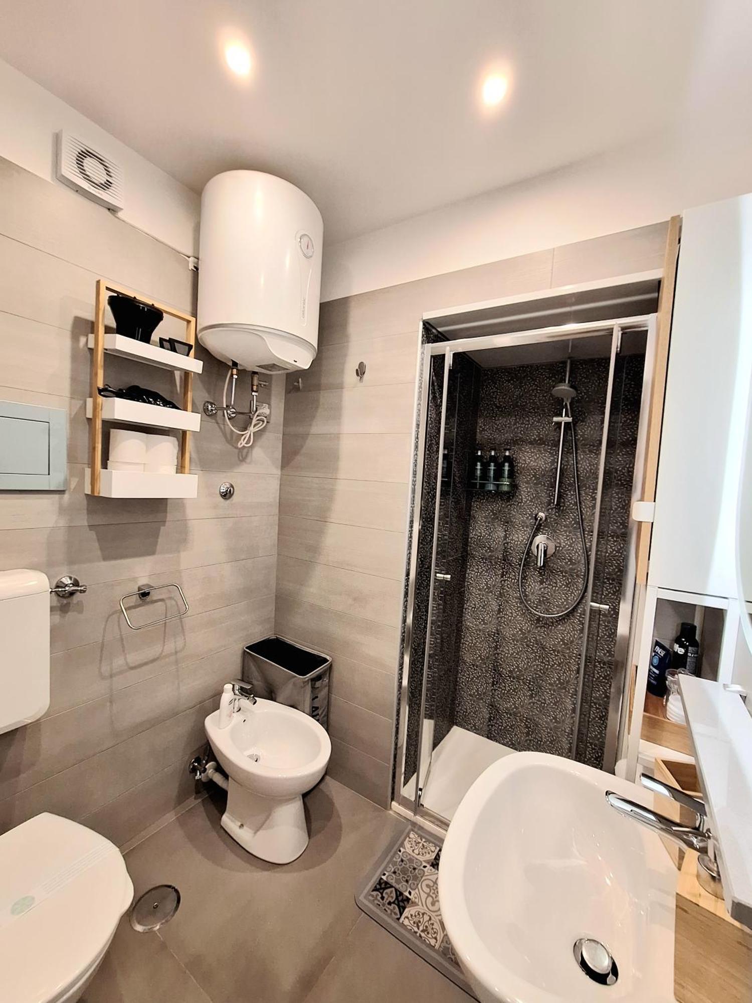 Casa E Bottega 41 Apartment Naples
