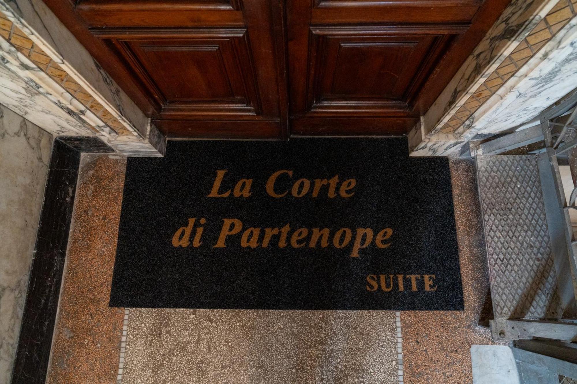 La Corte Di Partenope Luxury Suite Guest house Naples