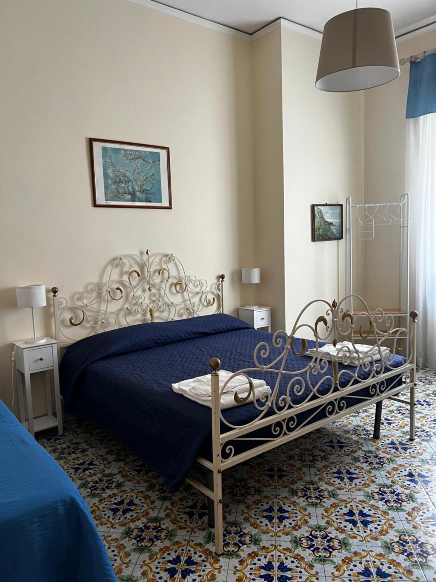 Holiday home Maman Suite, Center Near Molo Beverello Naples