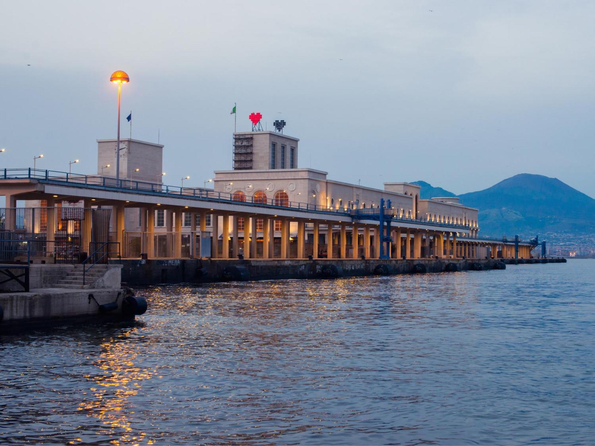 Art Flat Municipio Naples