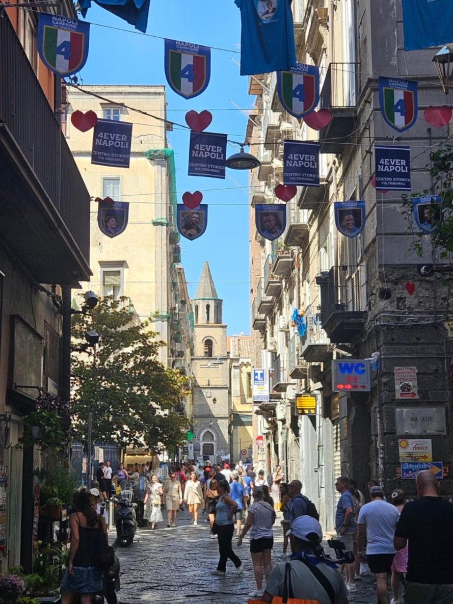 Niloufar Naples