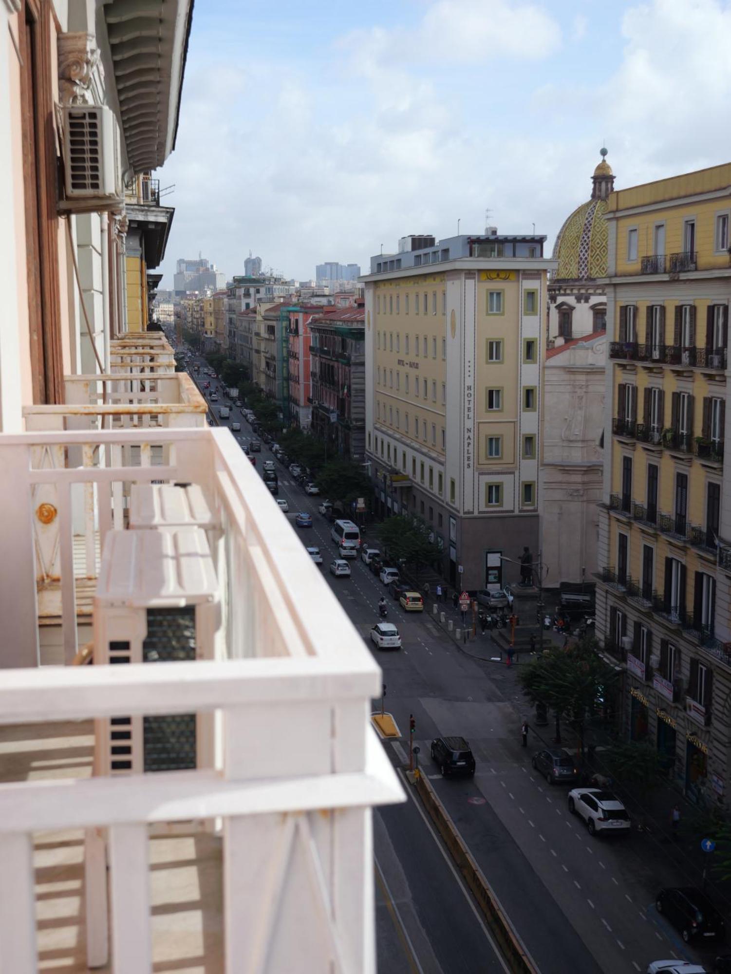 Corso Umberto 22 * Naples