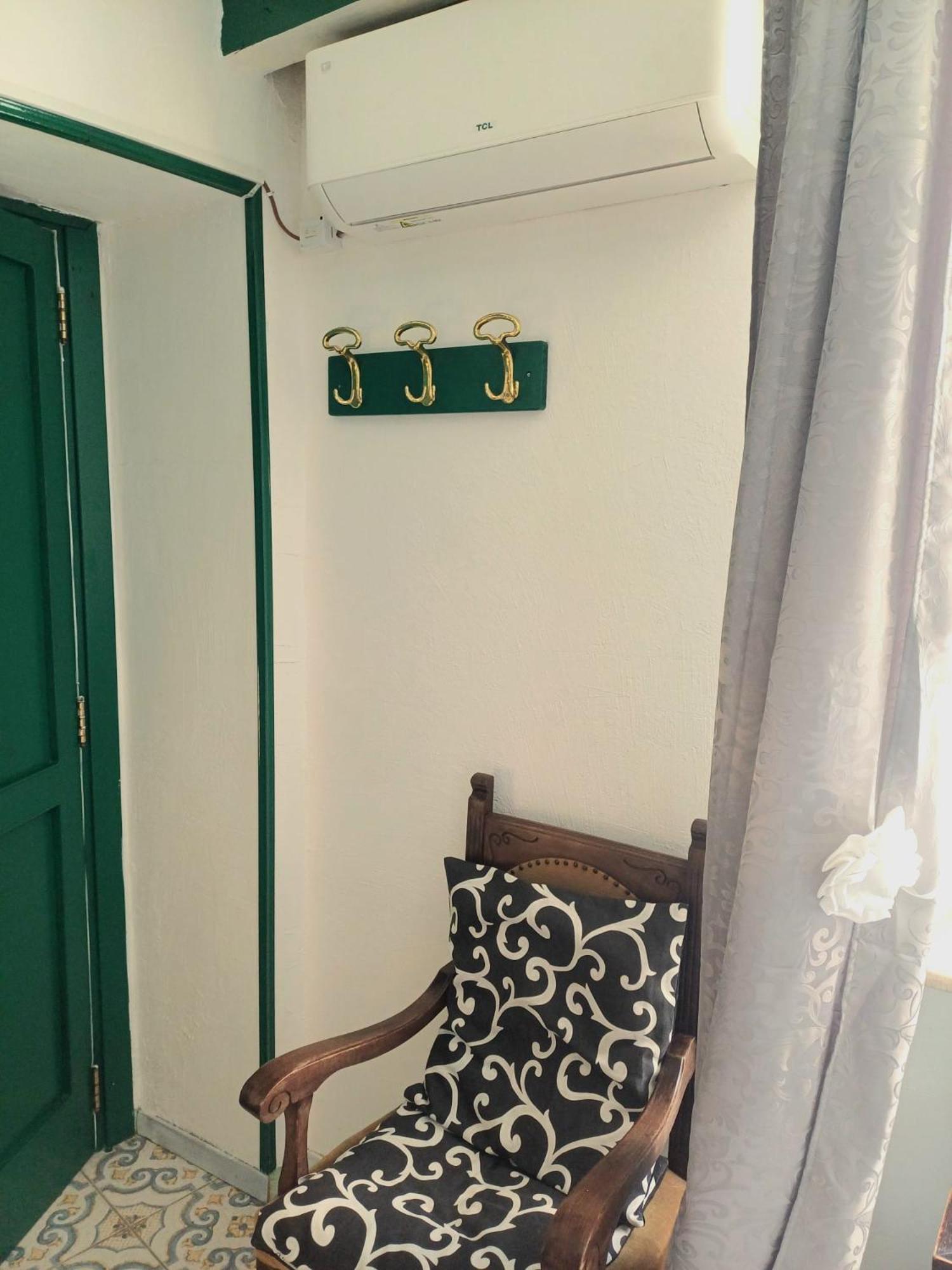 Goldencube Guest house Naples