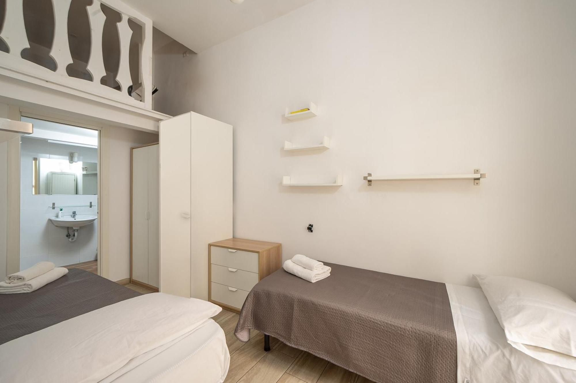 Apartment In Flats Toledo Naples