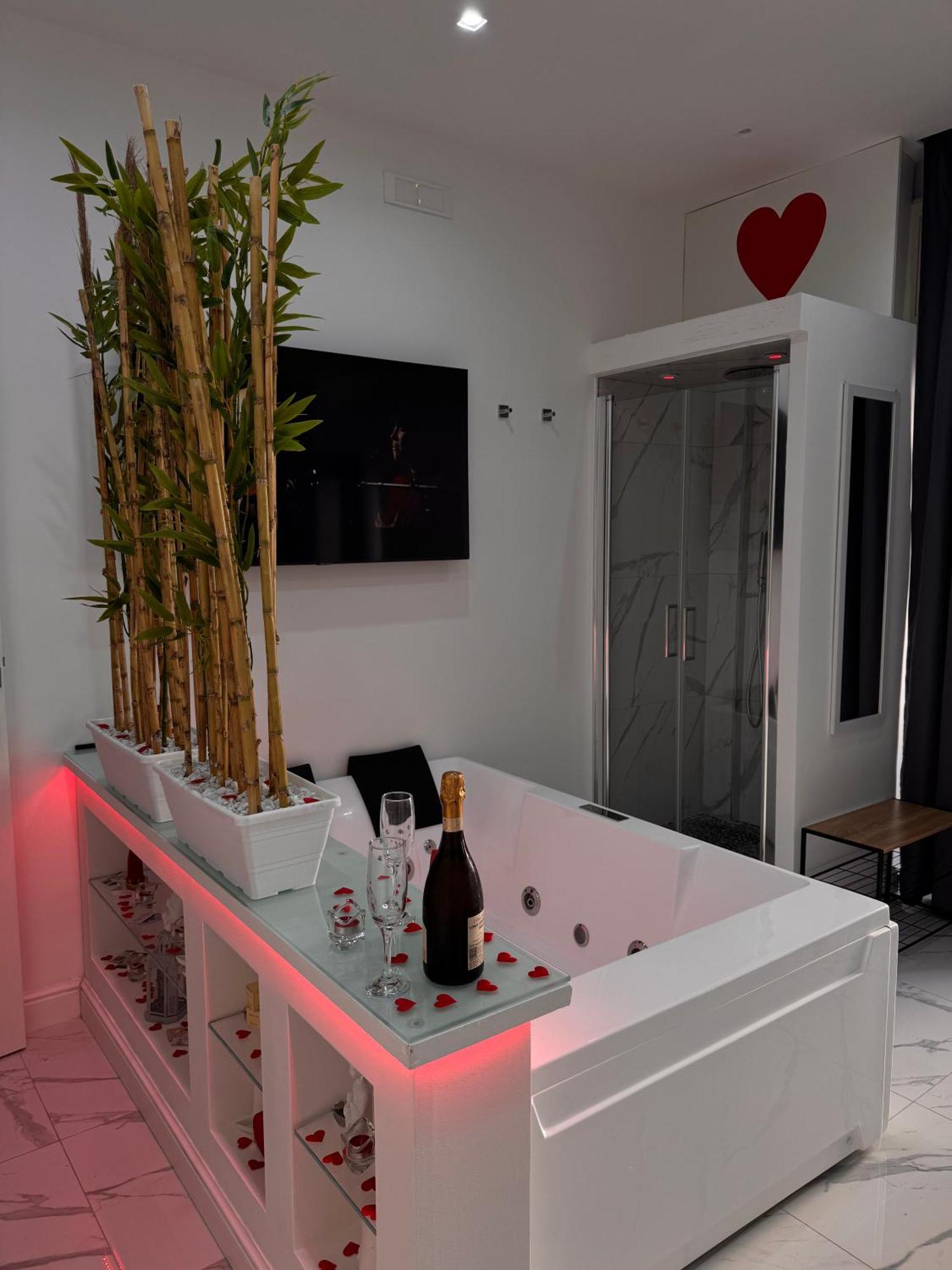 Lady Mary's Luxury Bed & Breakfast