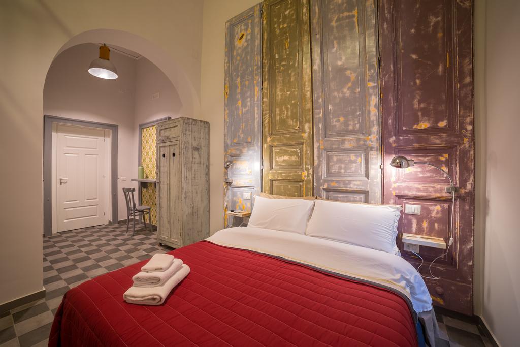 The Foria House By House In Bed & Breakfast Naples