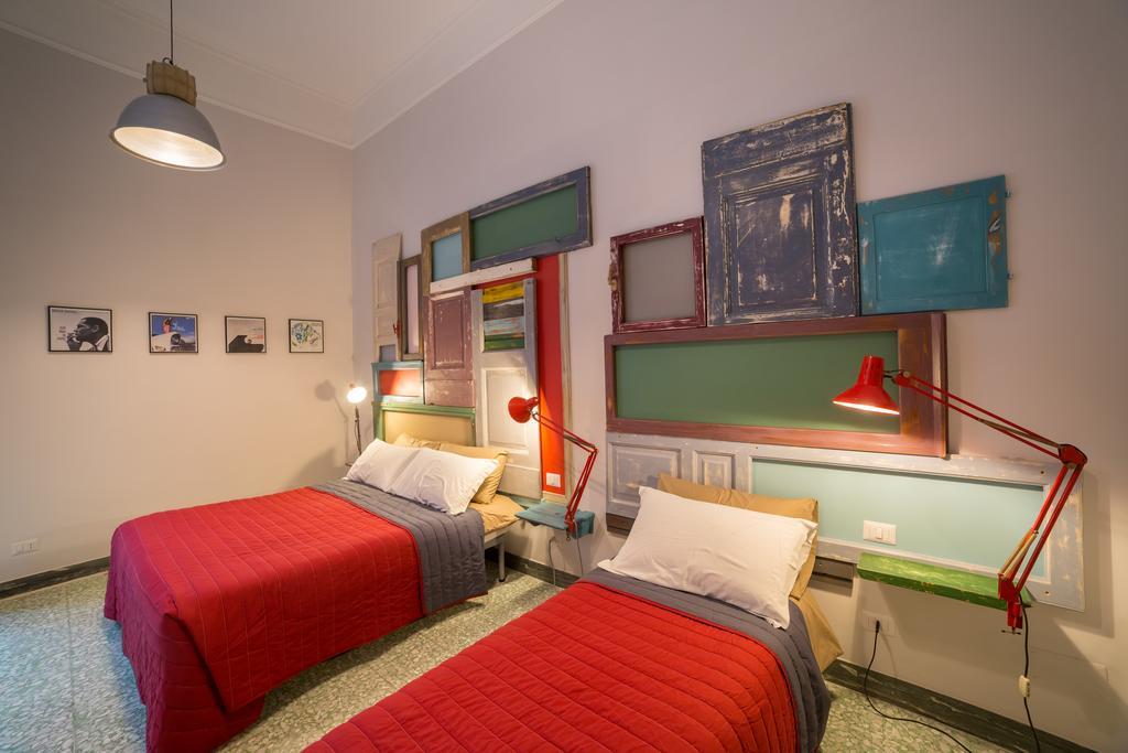 Bed & Breakfast The Foria House By House In *