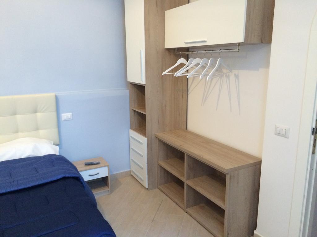 Bed & Breakfast Base Mergellina