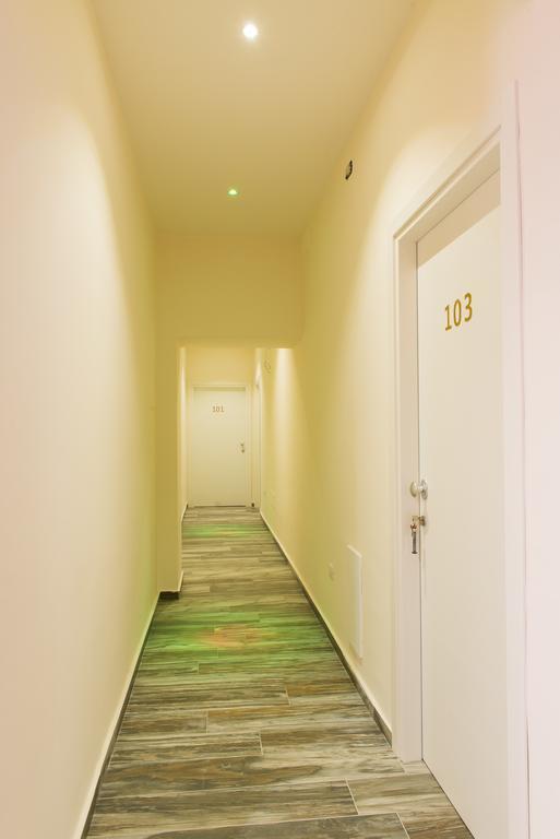 Guest house Napoli's Gold