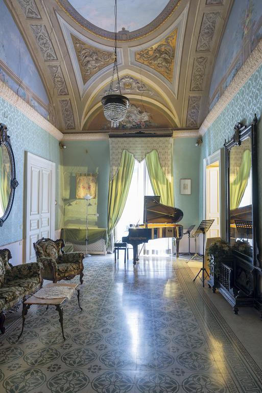 Carafa Di Maddaloni Residenza Di Charme Guest house Naples